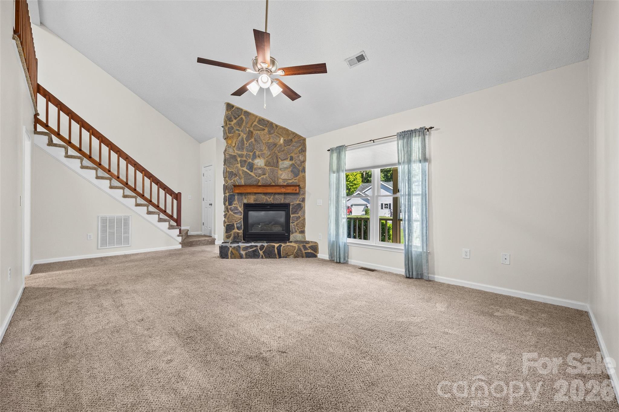 152 Sea Island Boulevard 30 Property Photo 8
