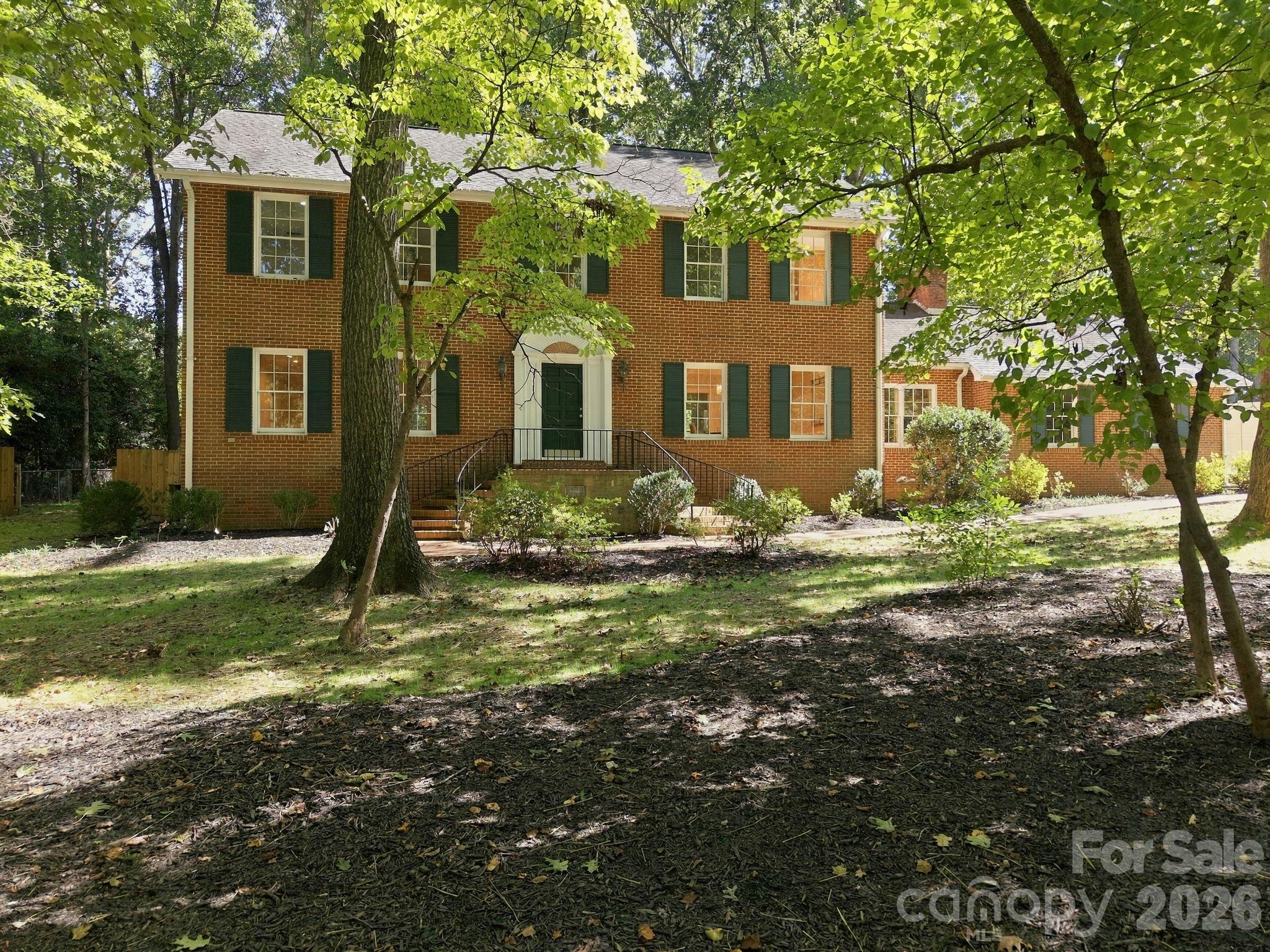 321 Camelot Drive Property Photo 1