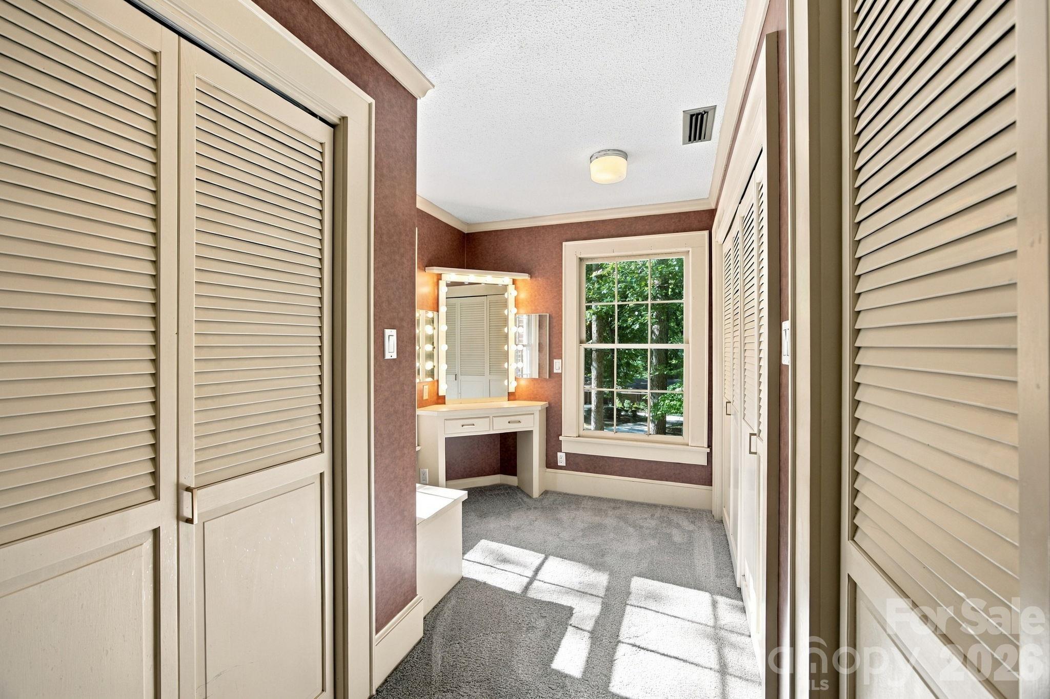 321 Camelot Drive Property Photo 35