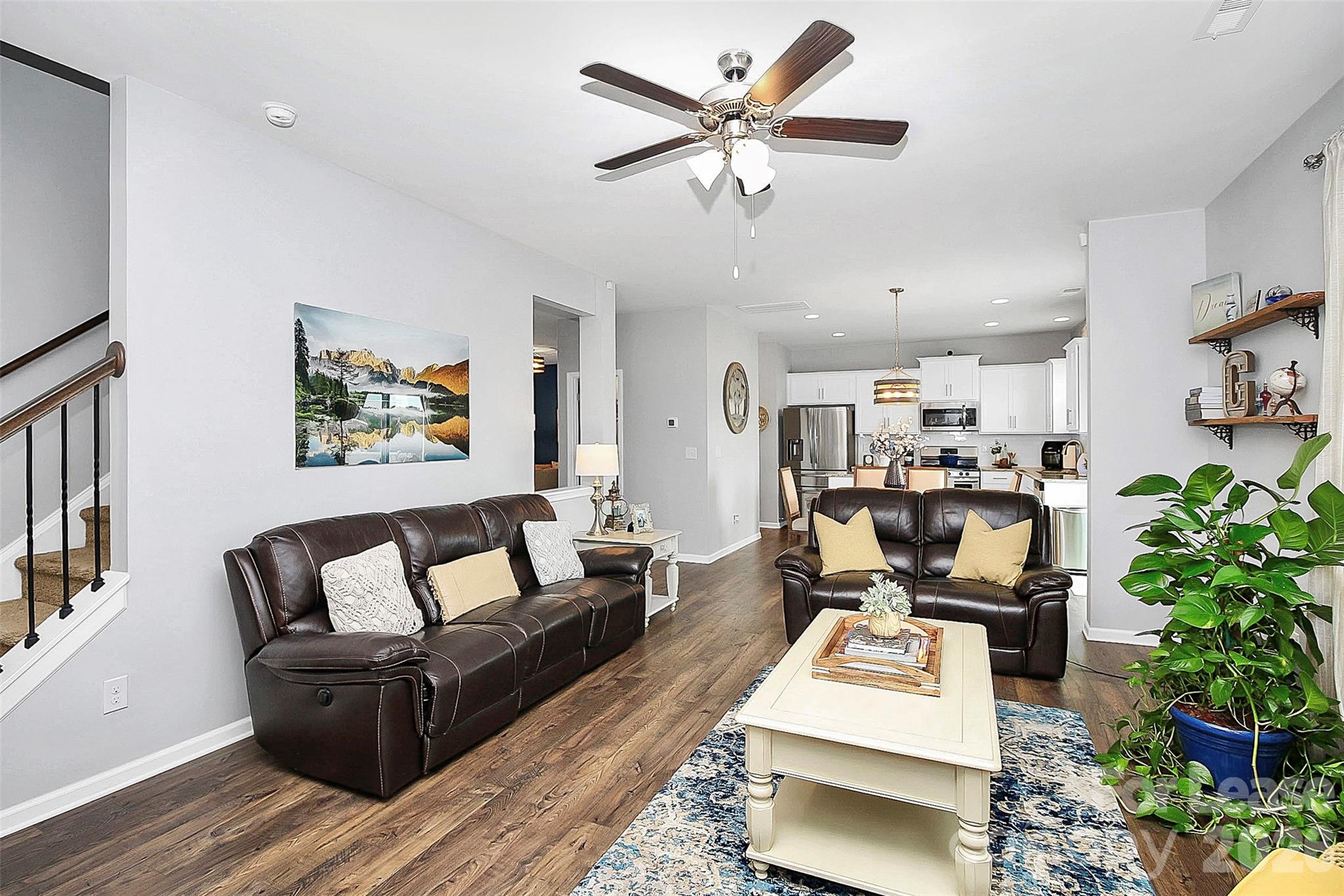 106 Honey Court Property Photo 17