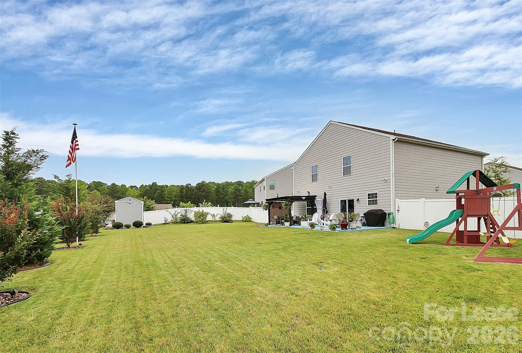 106 Honey Court Property Photo 32