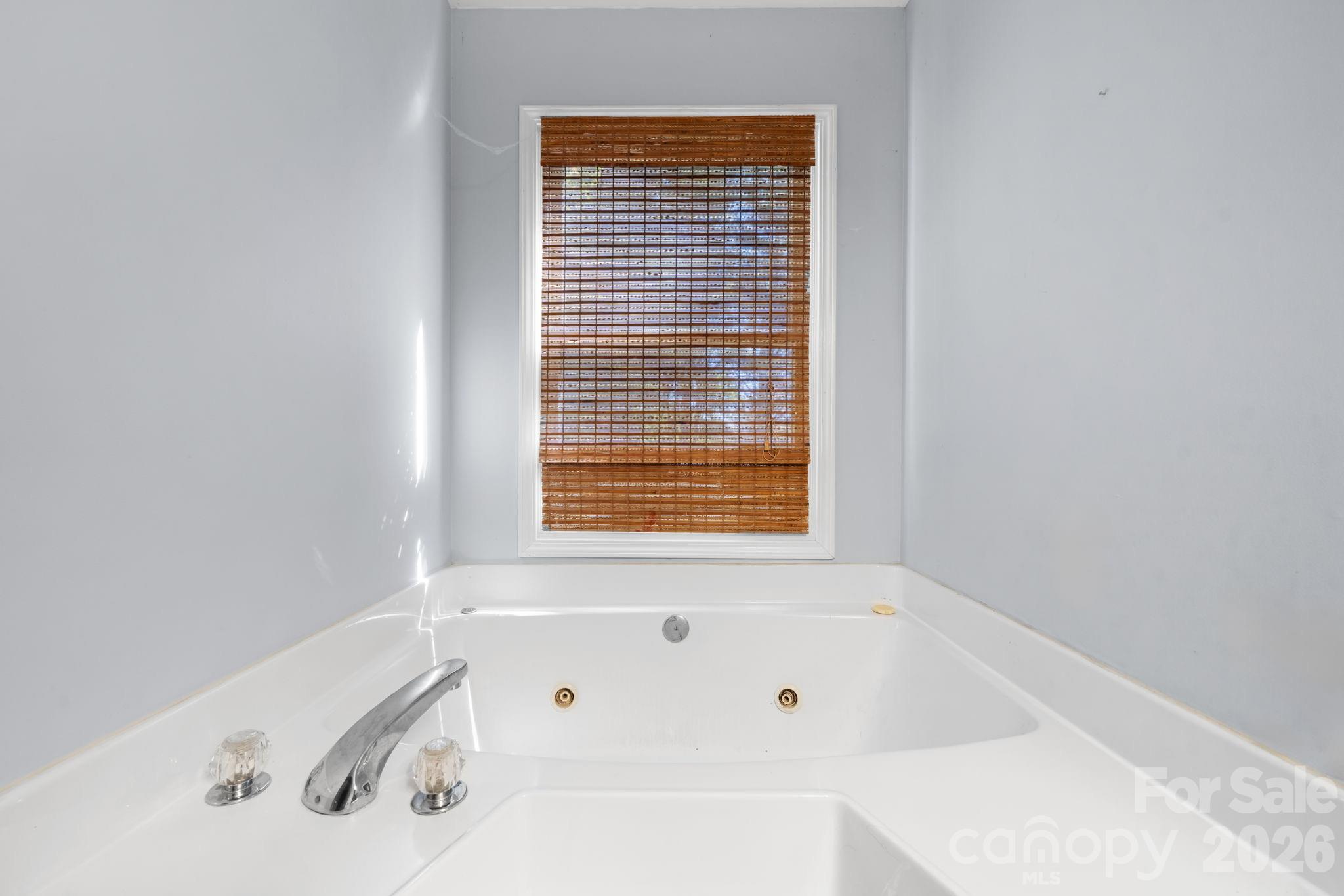 3261 Washington Way Property Photo 19