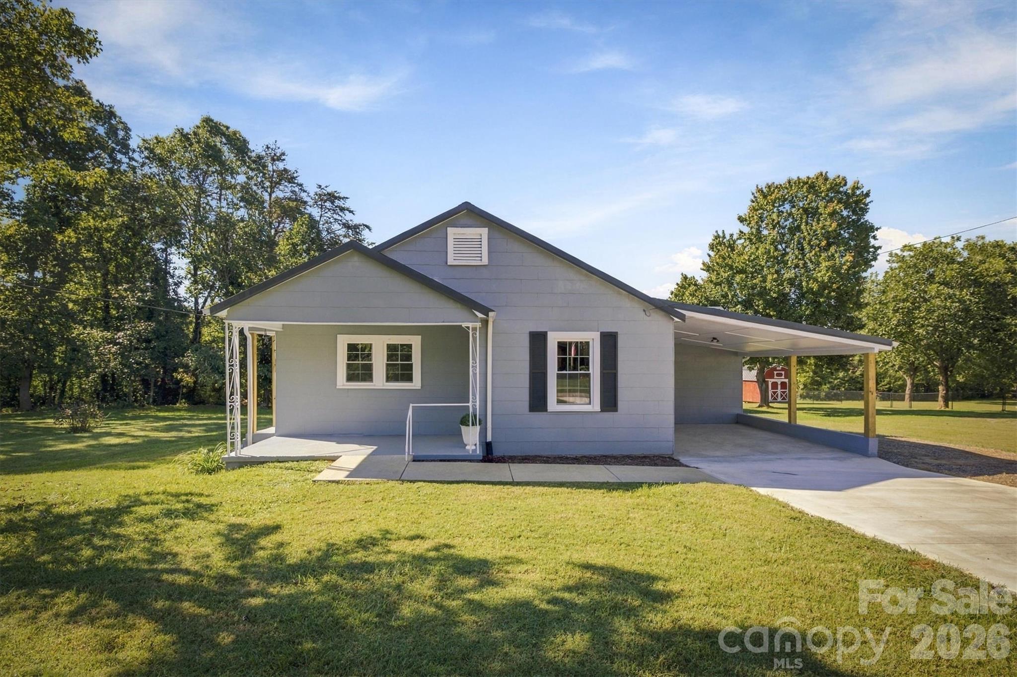 3218 Craig Avenue Property Photo 2