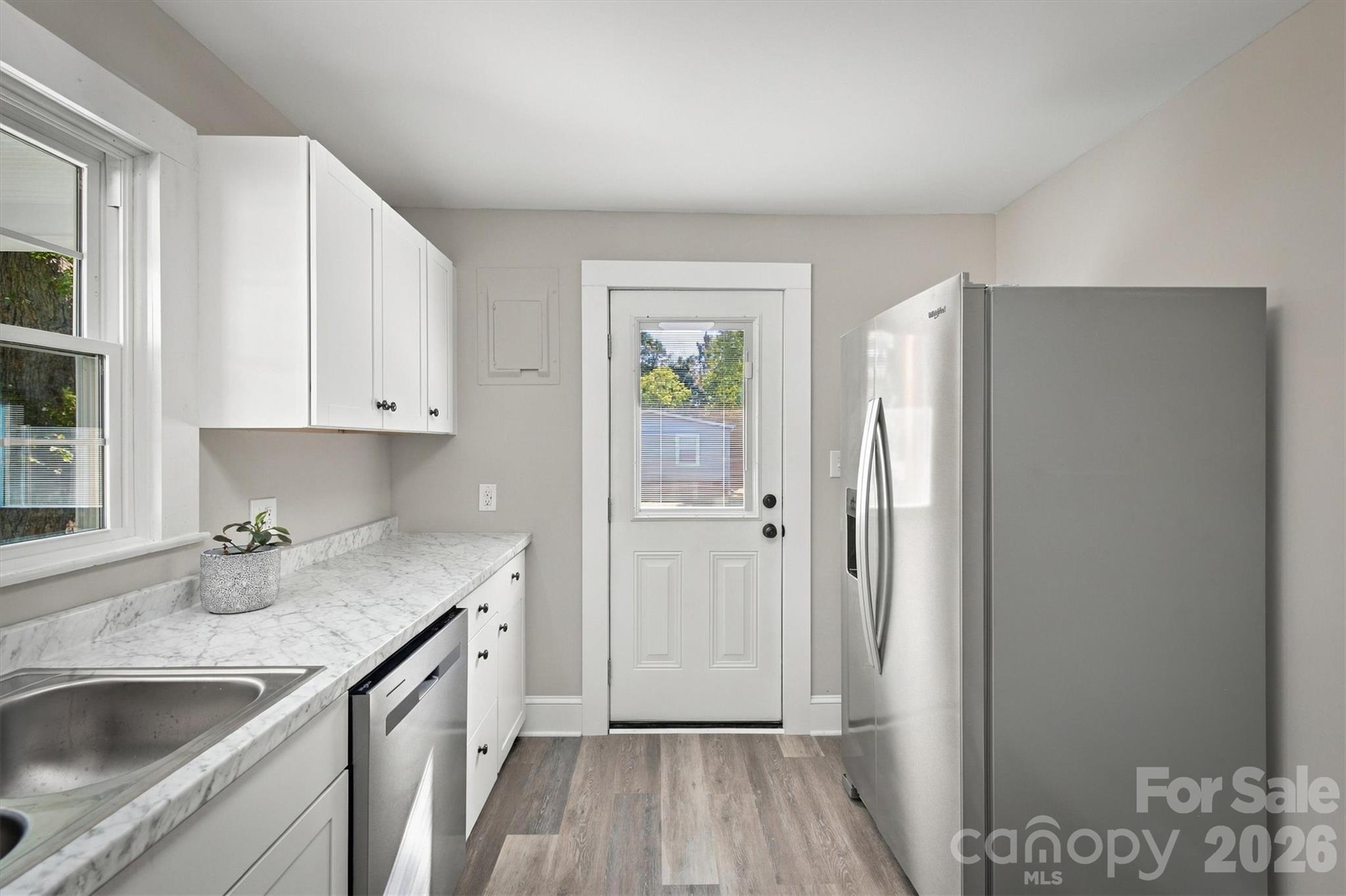 3218 Craig Avenue Property Photo 9