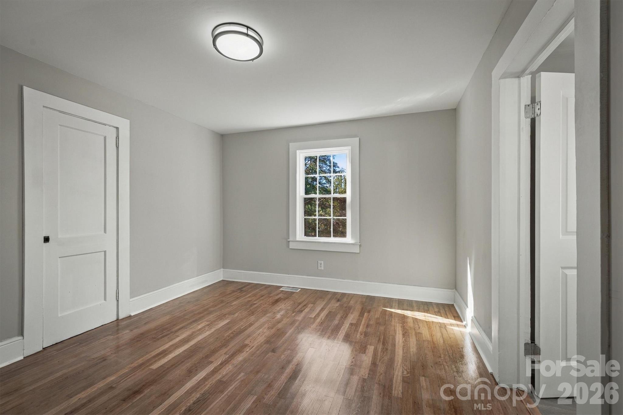 3218 Craig Avenue Property Photo 13