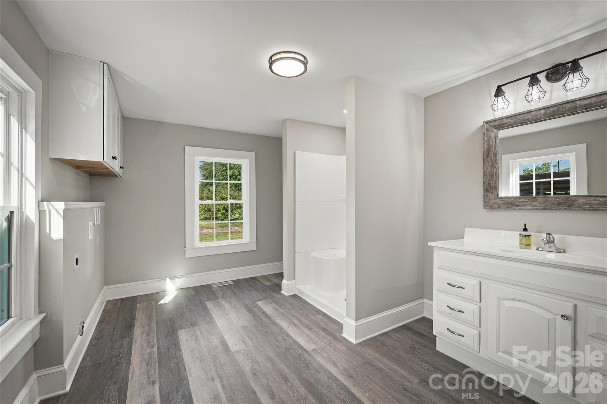 3218 Craig Avenue Property Photo 14