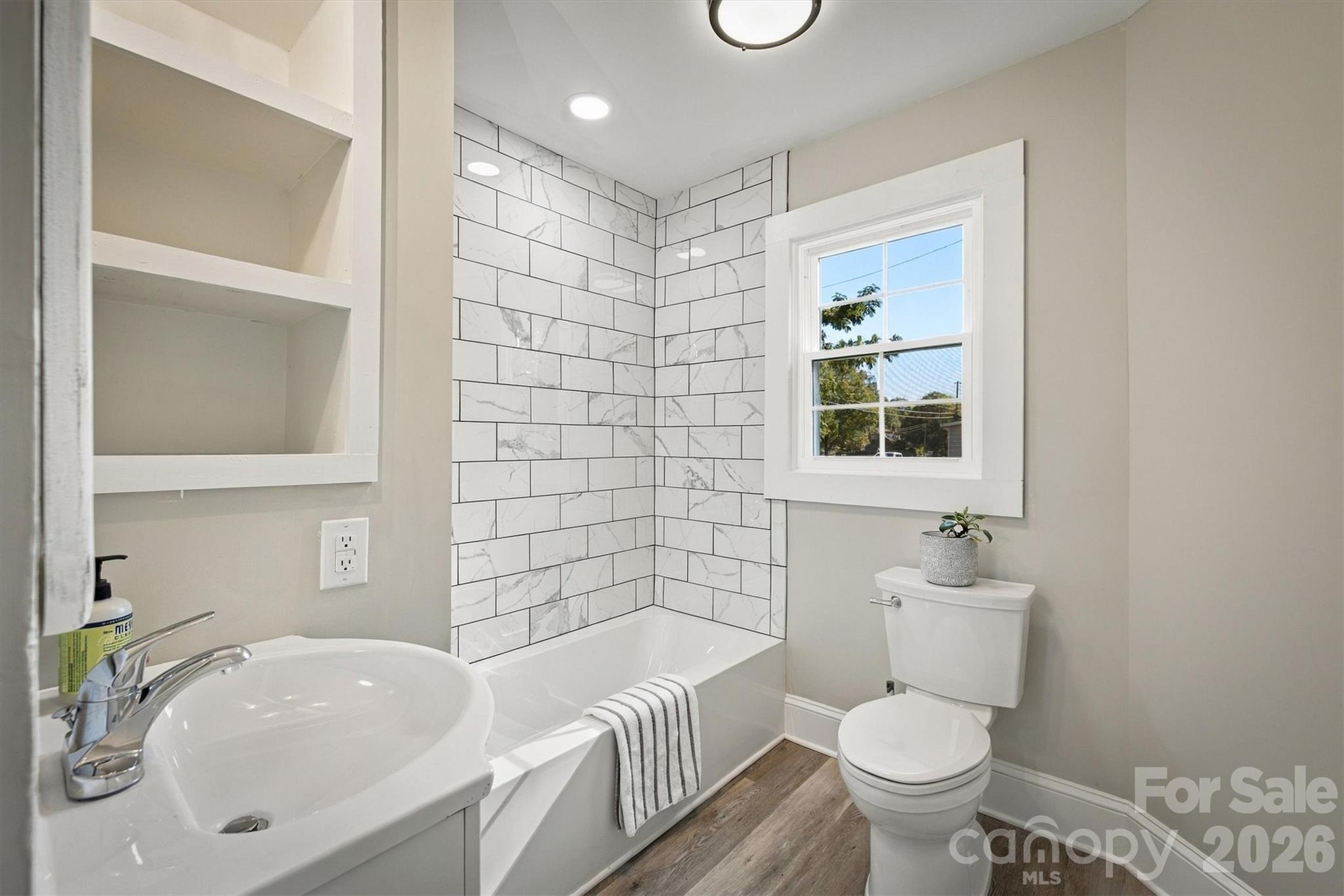 3218 Craig Avenue Property Photo 17