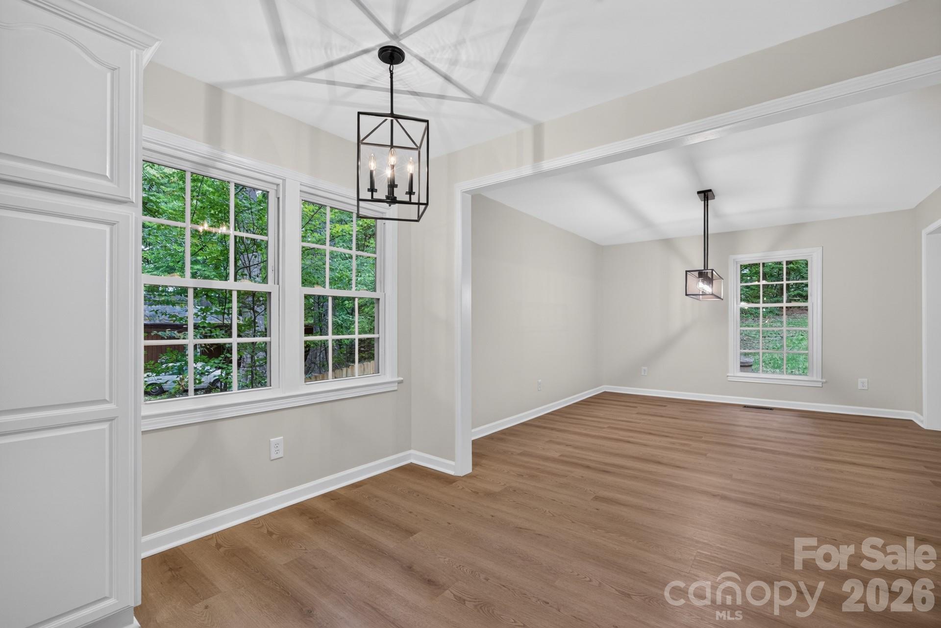 5550 Overlook Circle Property Photo 20