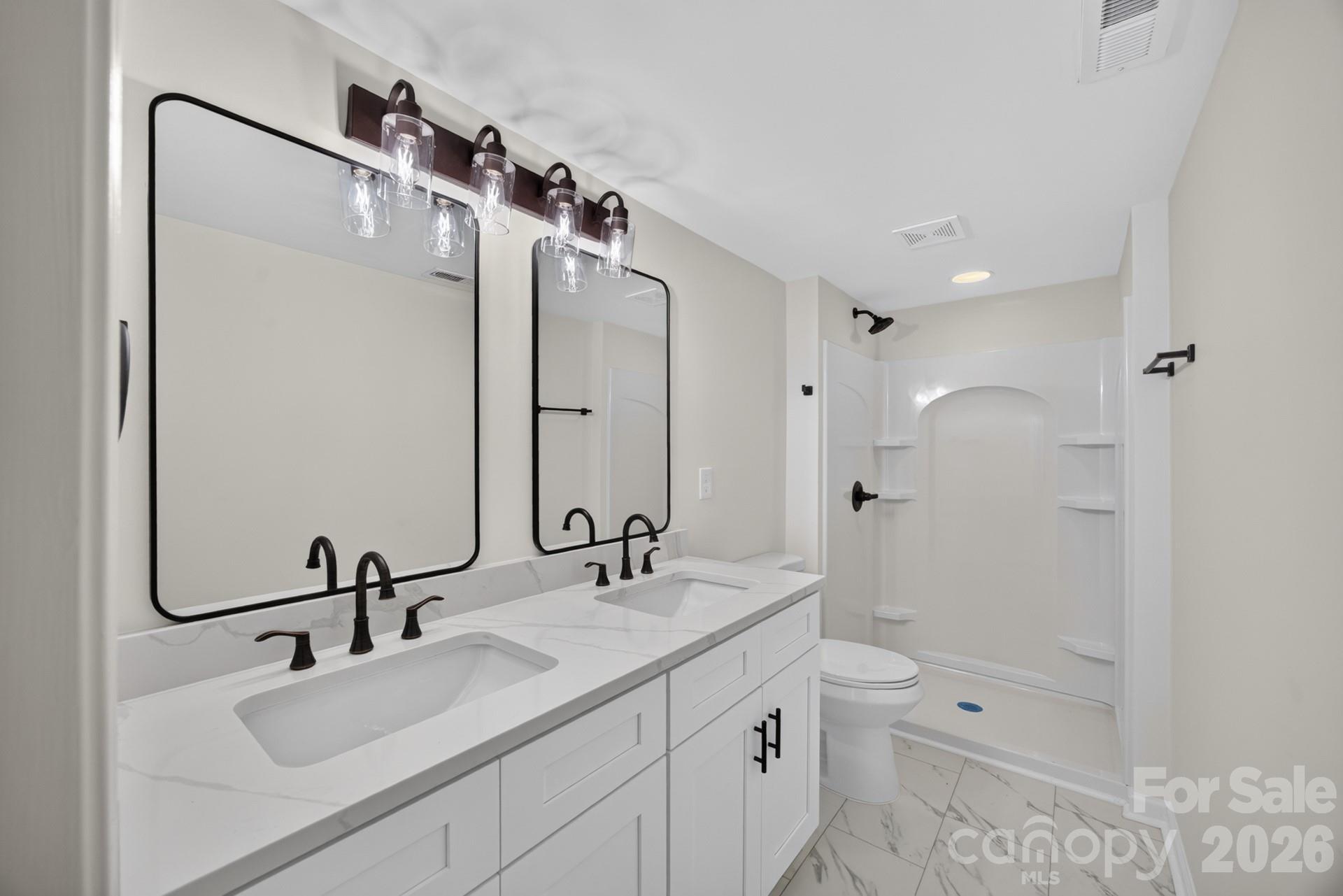 5550 Overlook Circle Property Photo 39