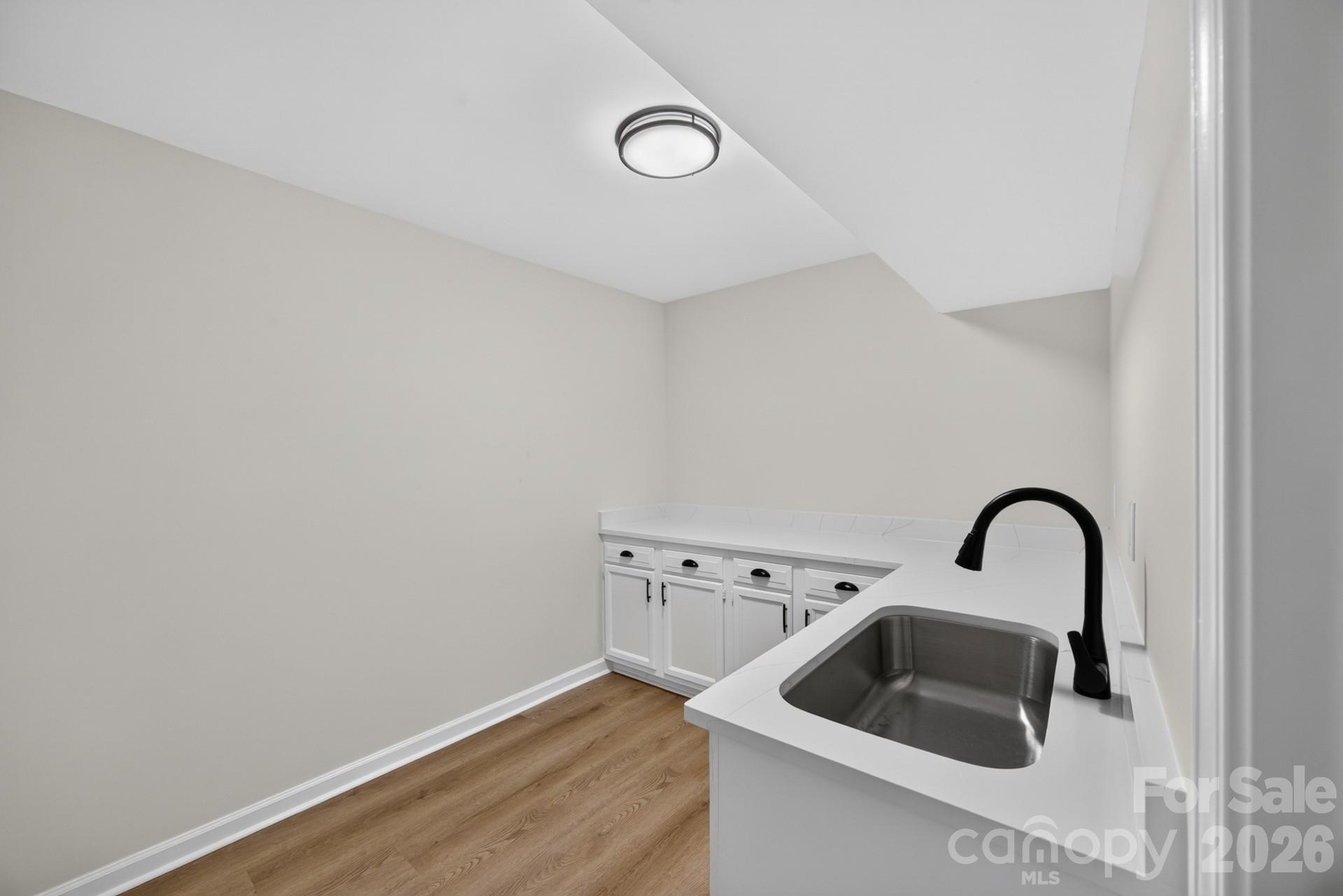5550 Overlook Circle Property Photo 43