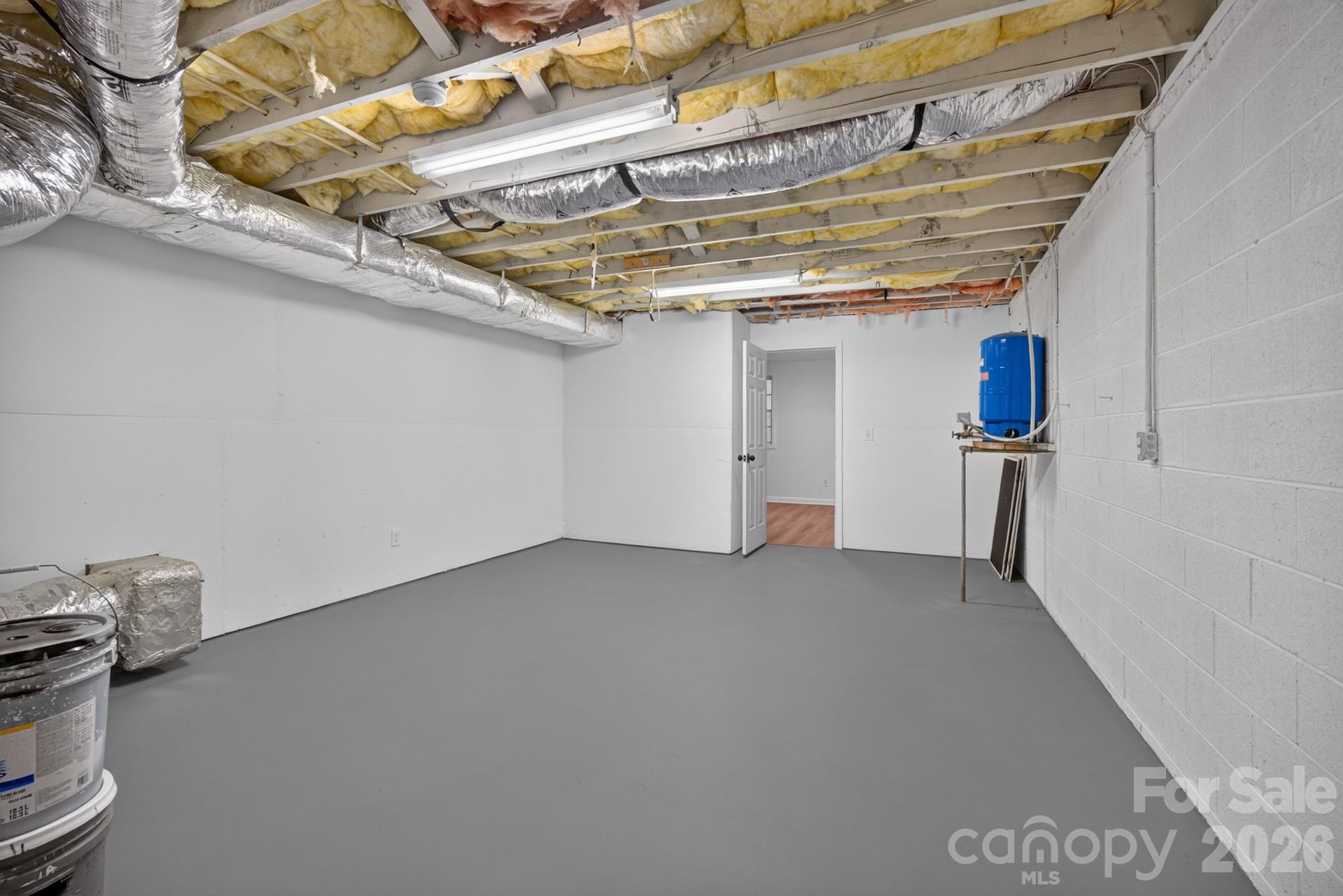 5550 Overlook Circle Property Photo 44