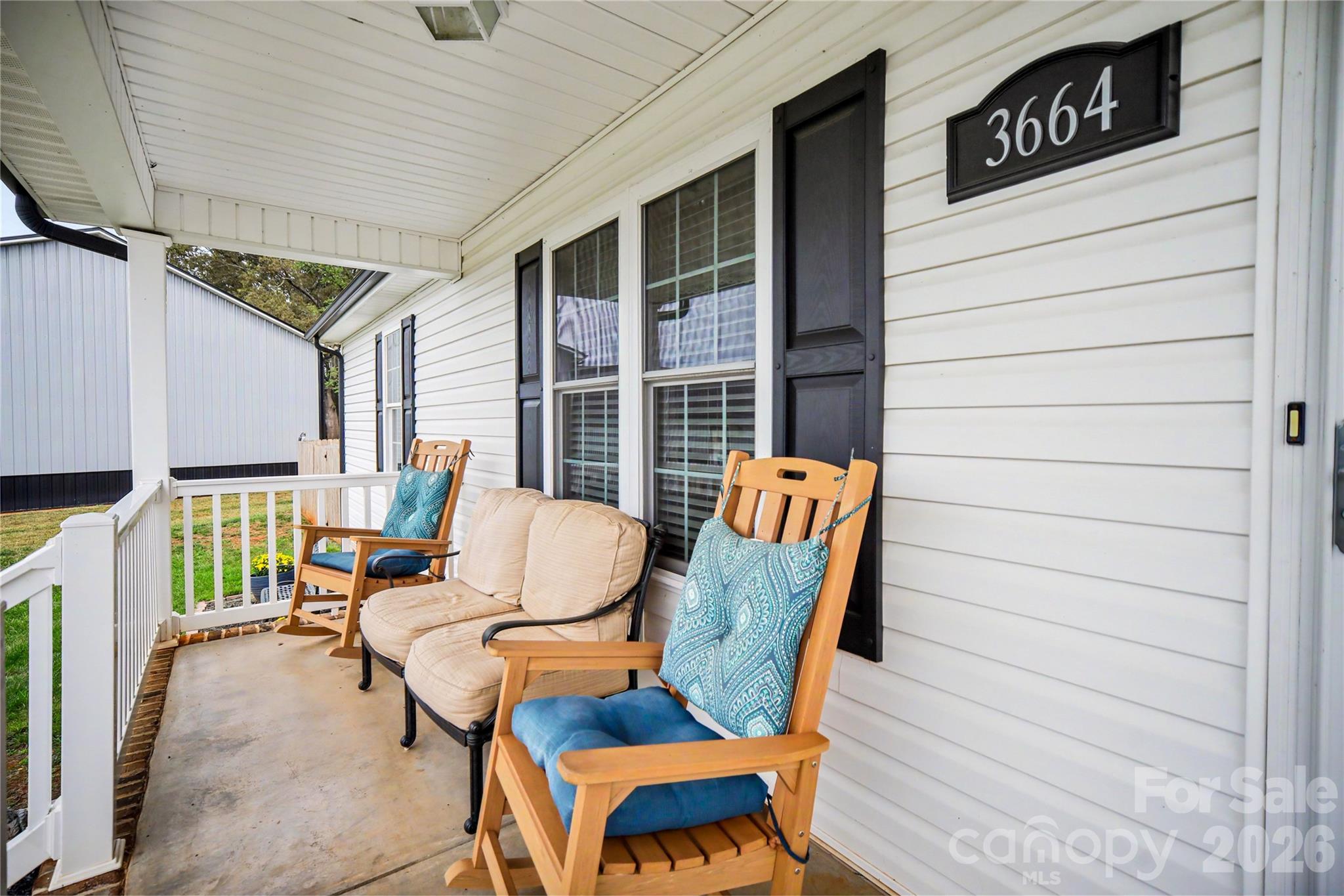 3664 Straw Field Trail Property Photo 6