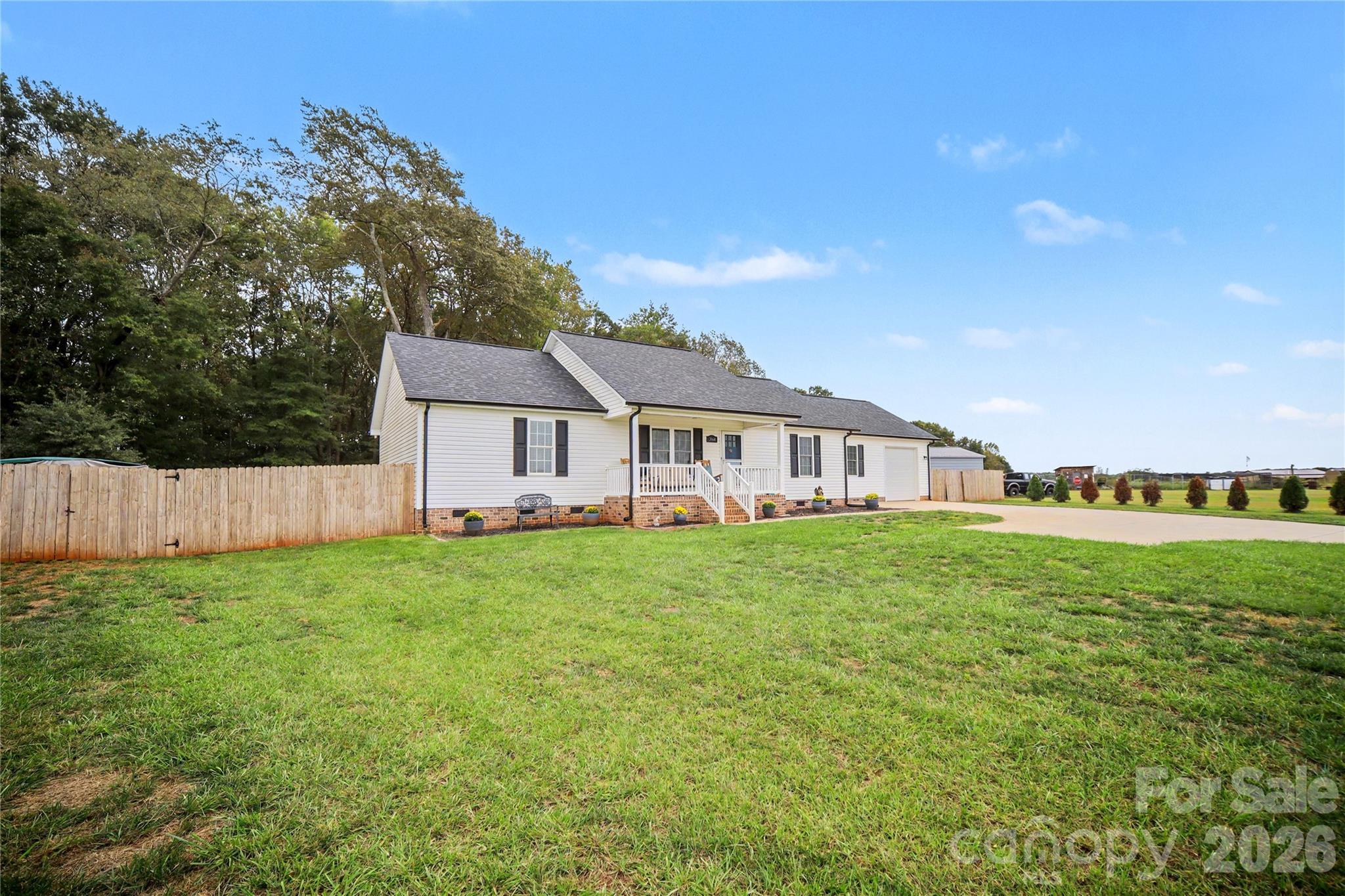 3664 Straw Field Trail Property Photo 12
