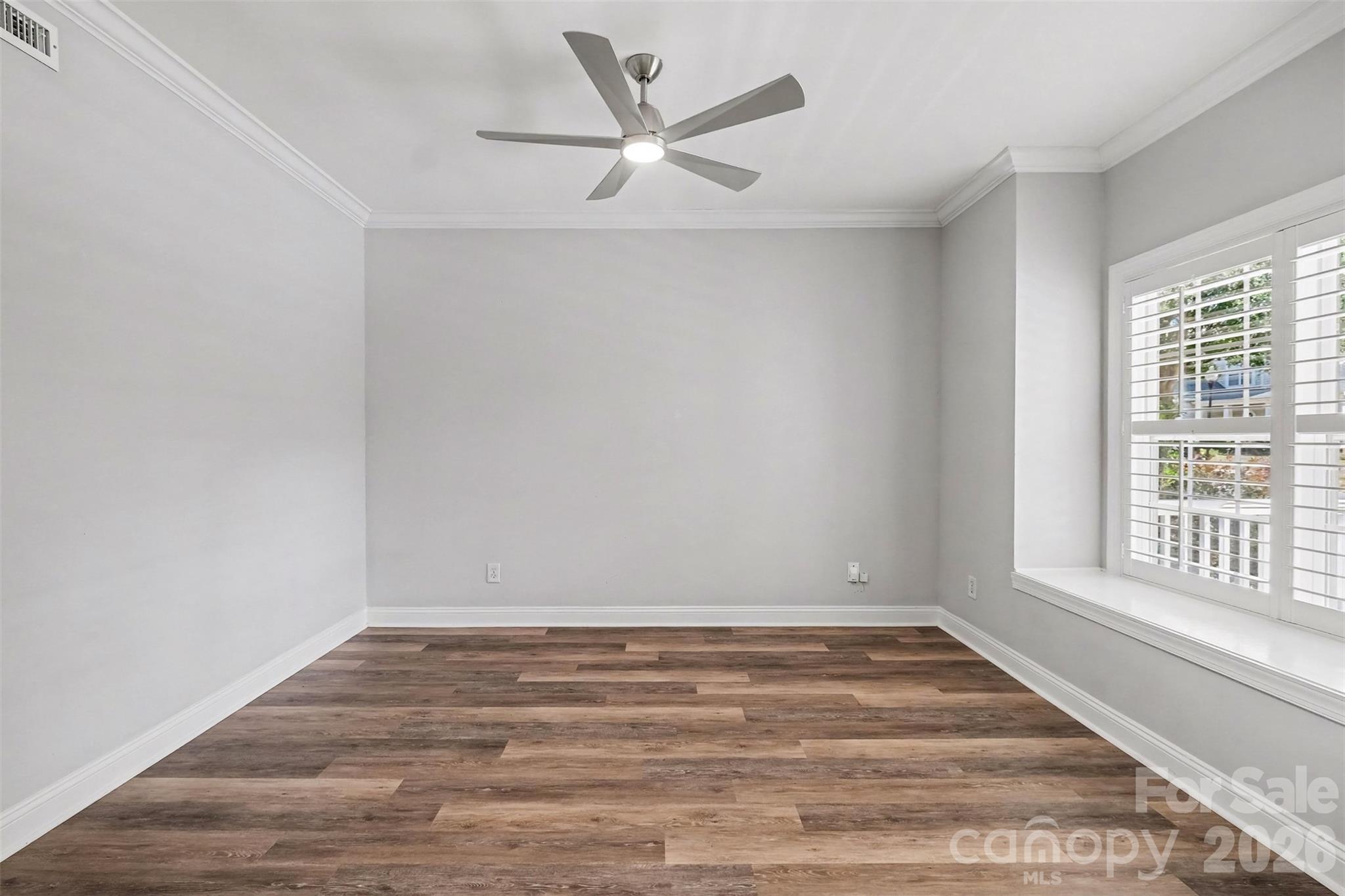 1006 Triple Crown Drive Property Photo 14