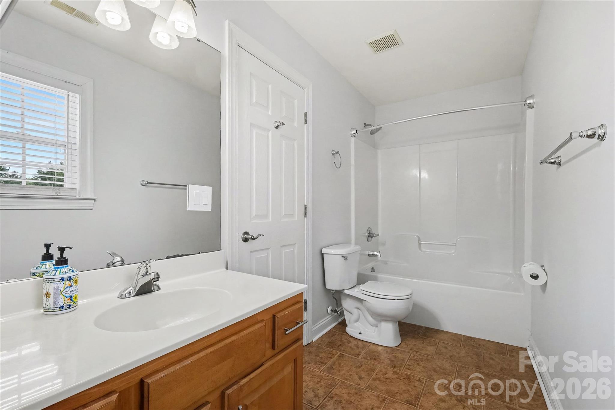 1006 Triple Crown Drive Property Photo 26