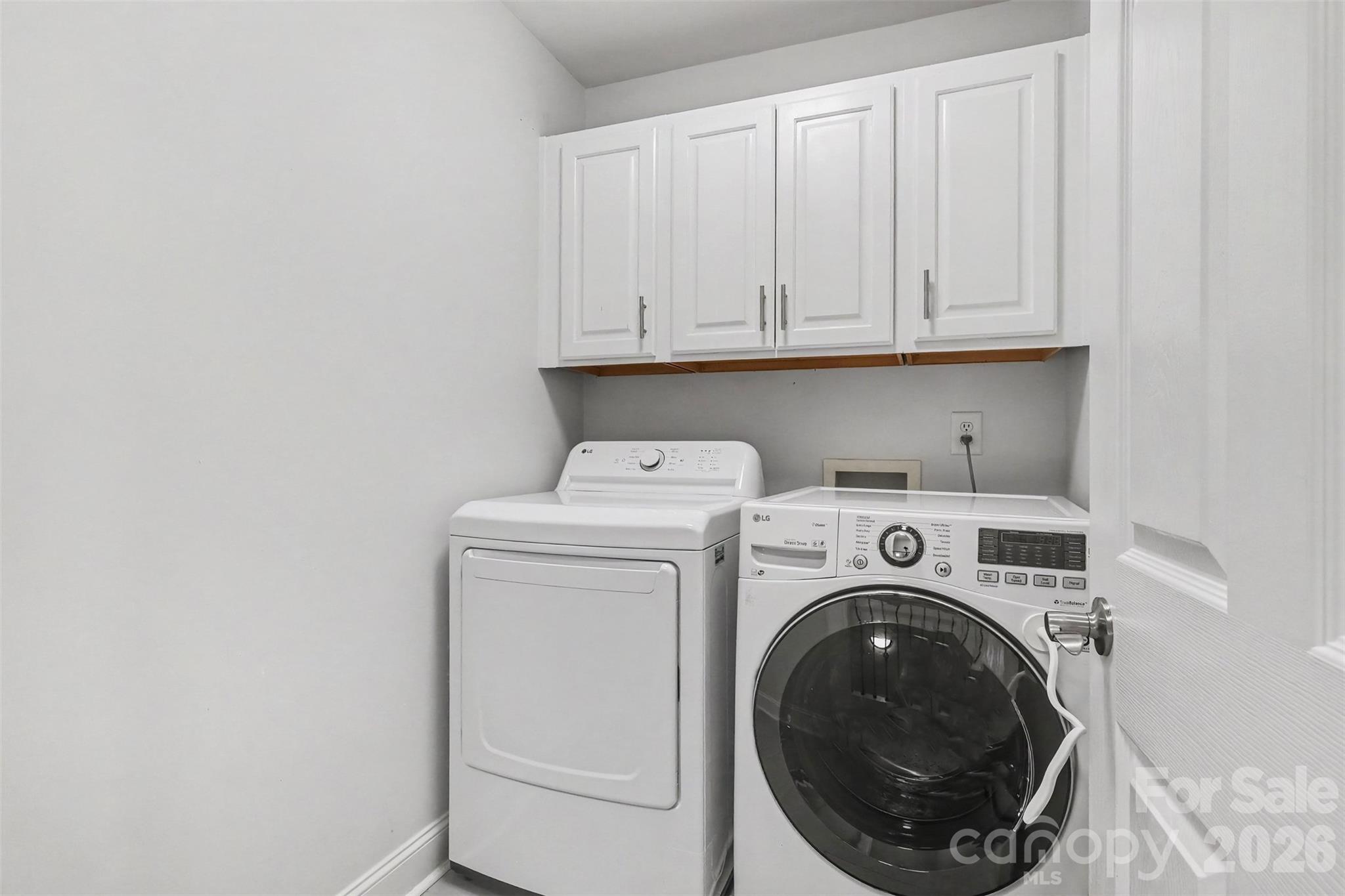 1006 Triple Crown Drive Property Photo 27
