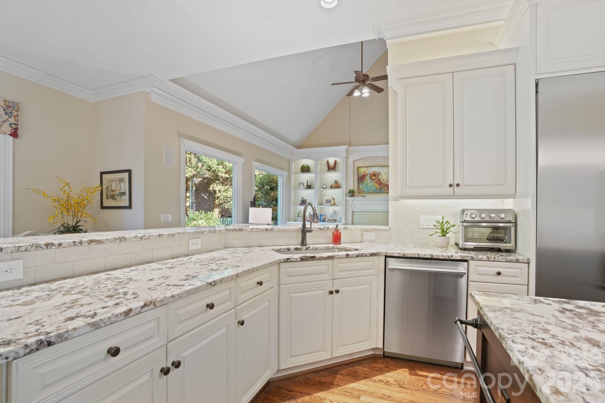 811 Bass Landing Place Property Photo 16
