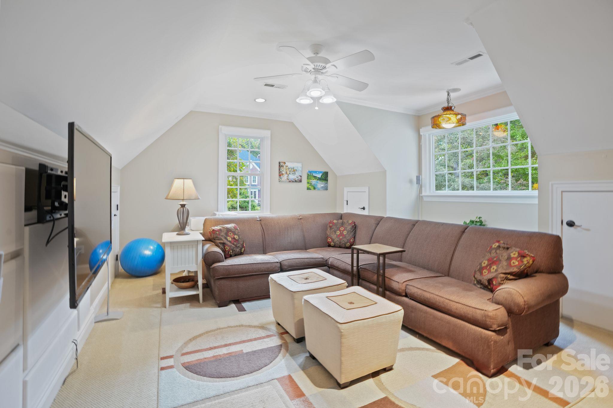 811 Bass Landing Place Property Photo 35