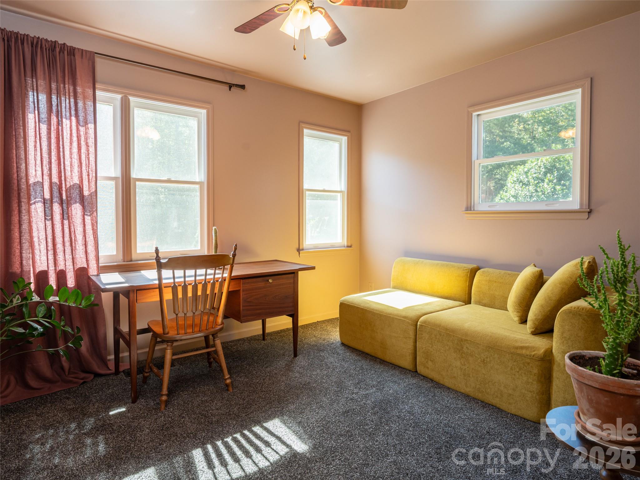 2 Song Bird Lane Property Photo 20