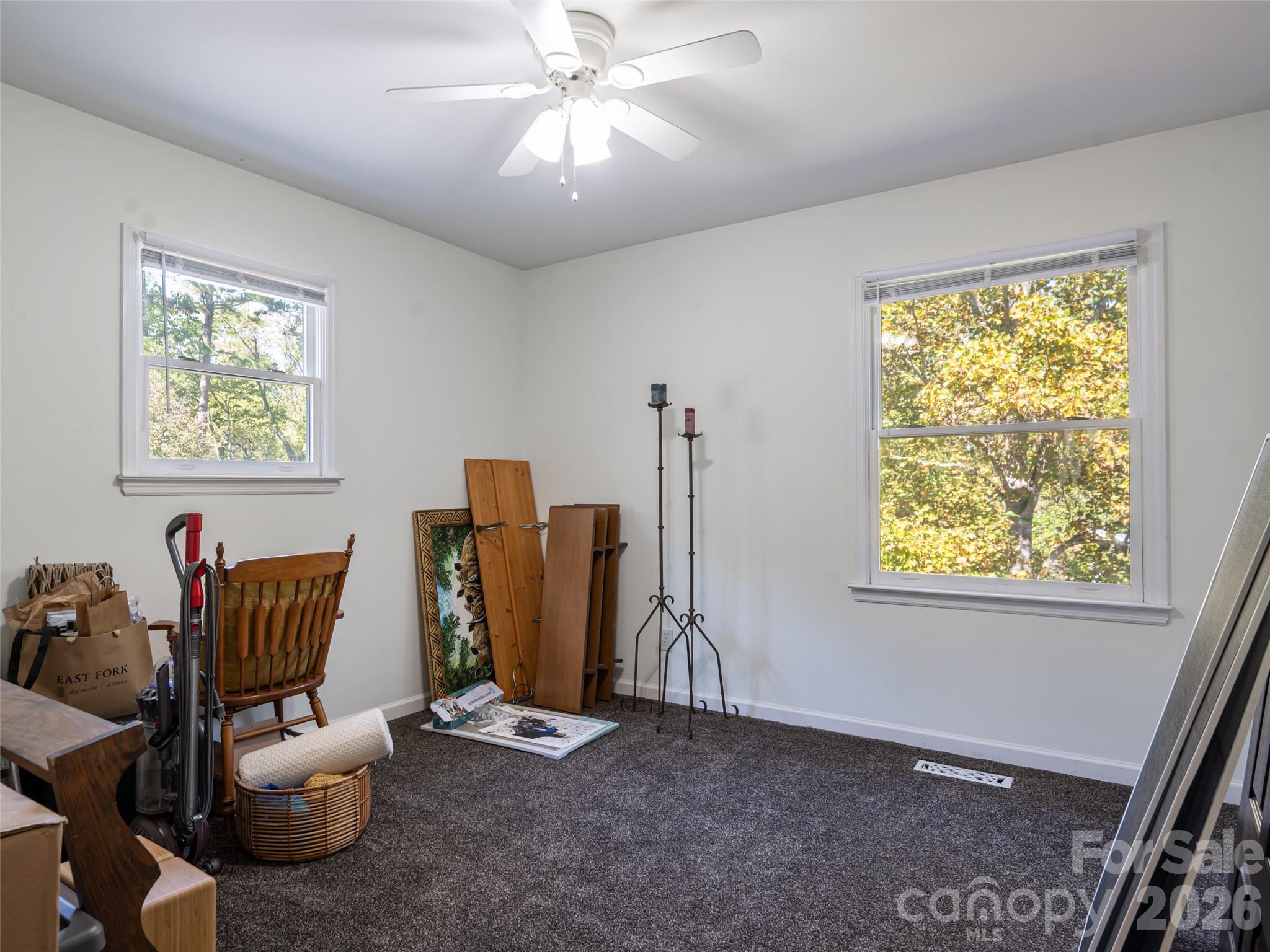 2 Song Bird Lane Property Photo 22