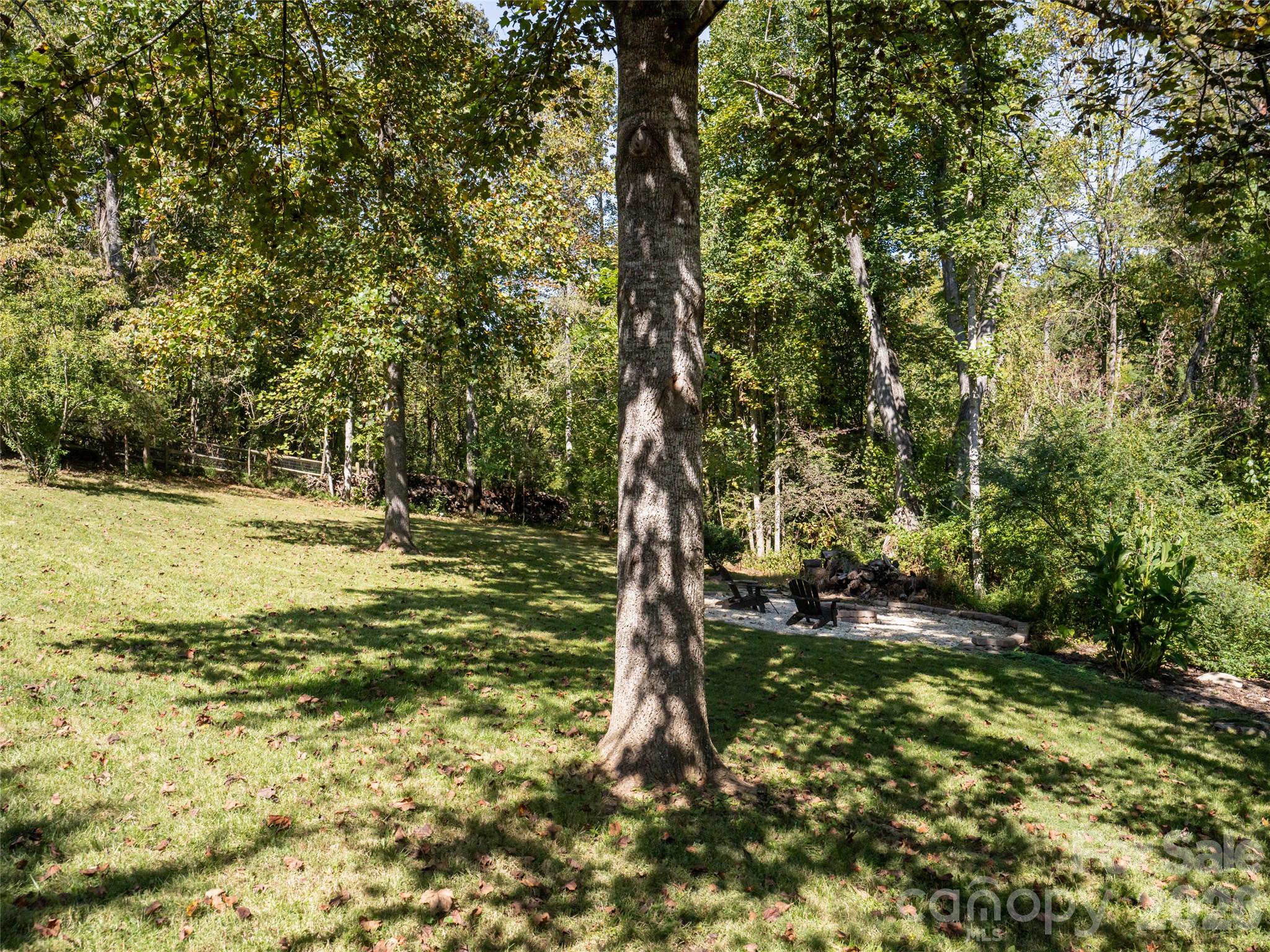 2 Song Bird Lane Property Photo 36