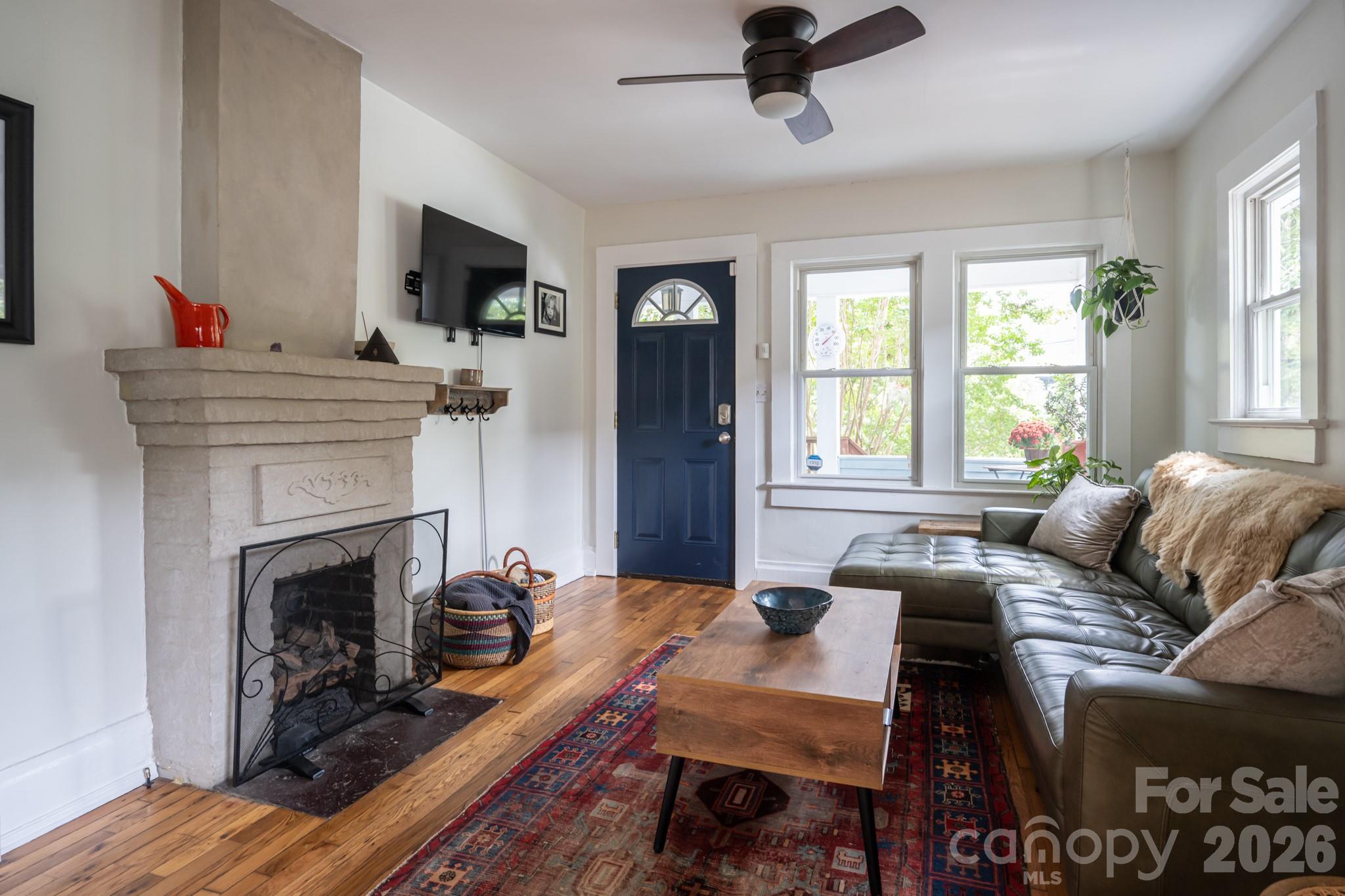 45 Olive Street Property Photo 5
