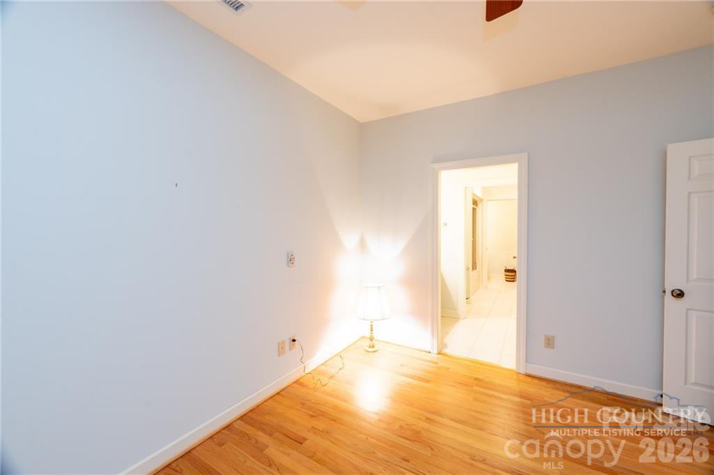 560 Greystone Drive Property Photo 26