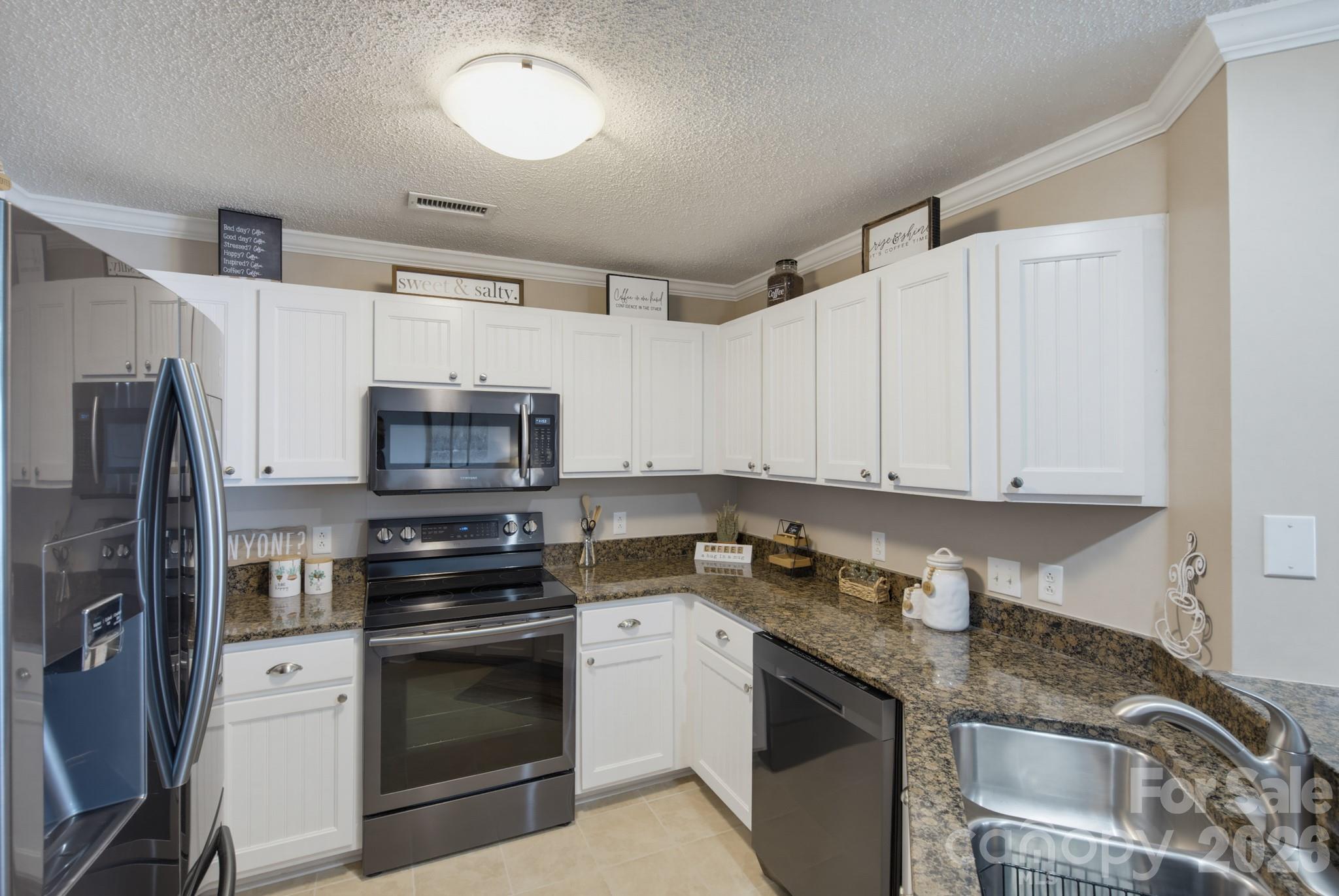 1338 Torrence Circle Property Photo 13