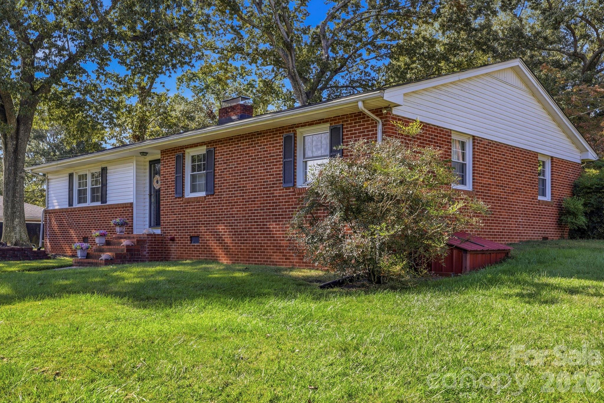 127 Freeman Street Property Photo 3