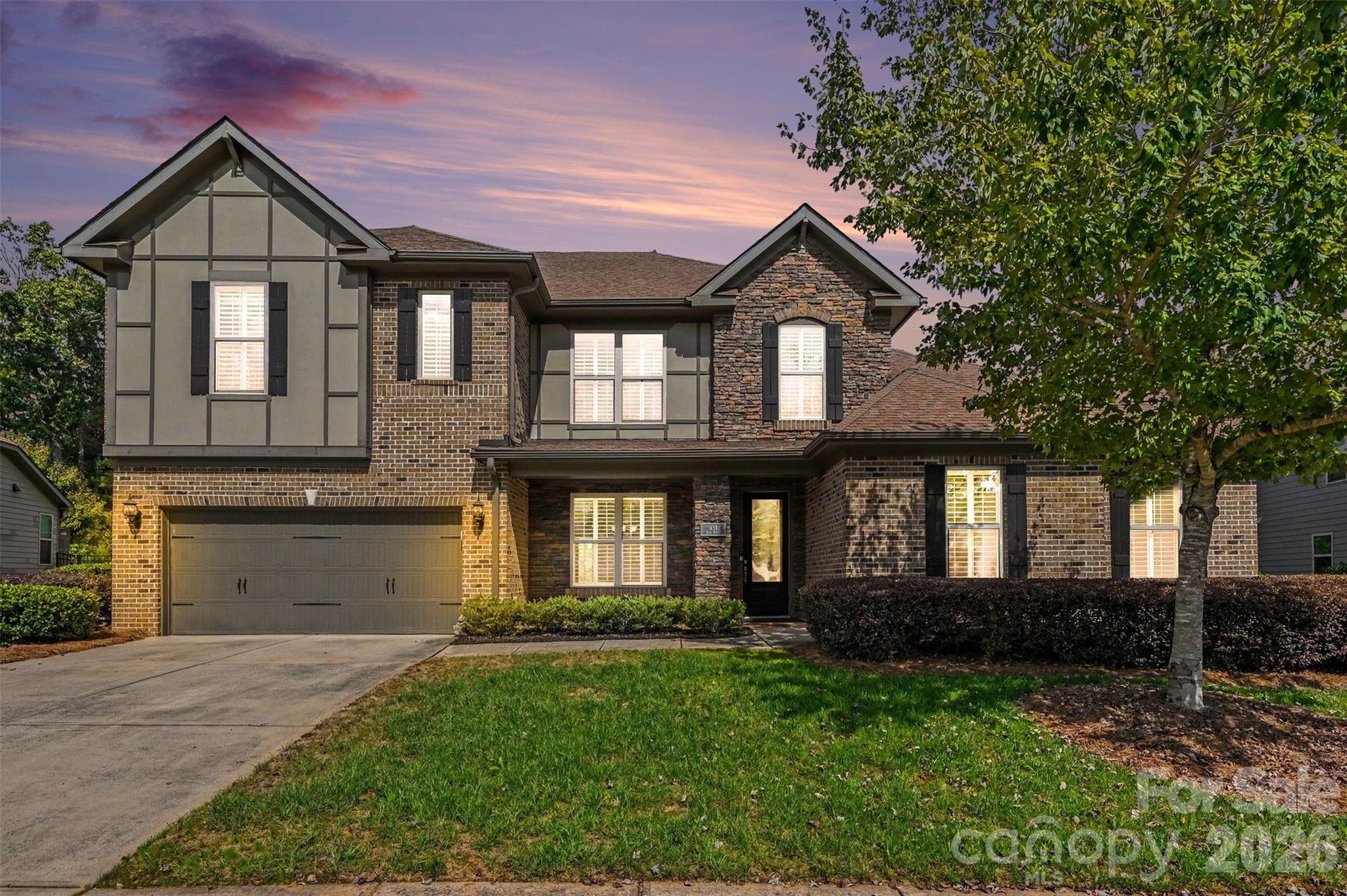 831 Tyne Drive Property Photo 1