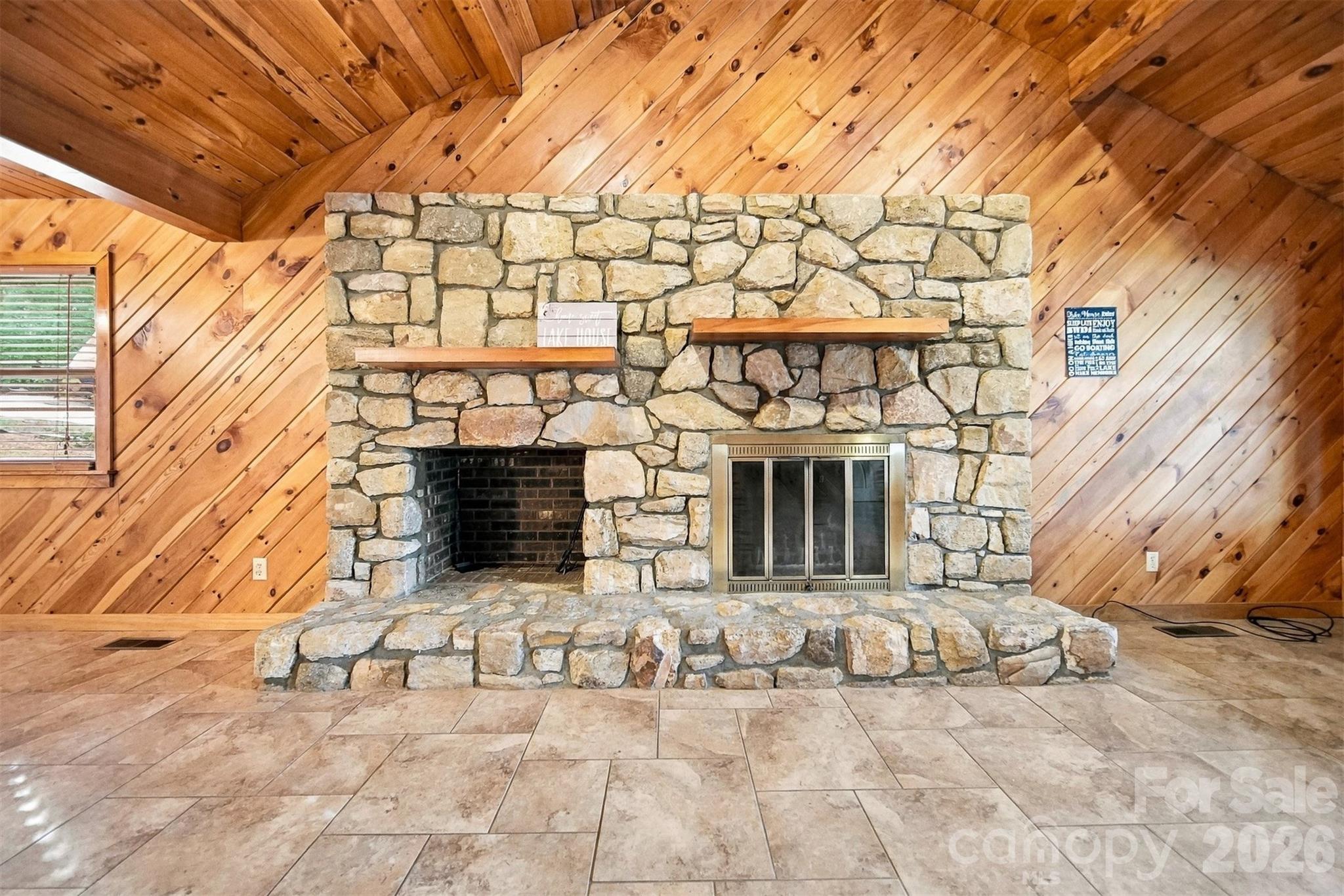 128 Mull Drive Property Photo 6