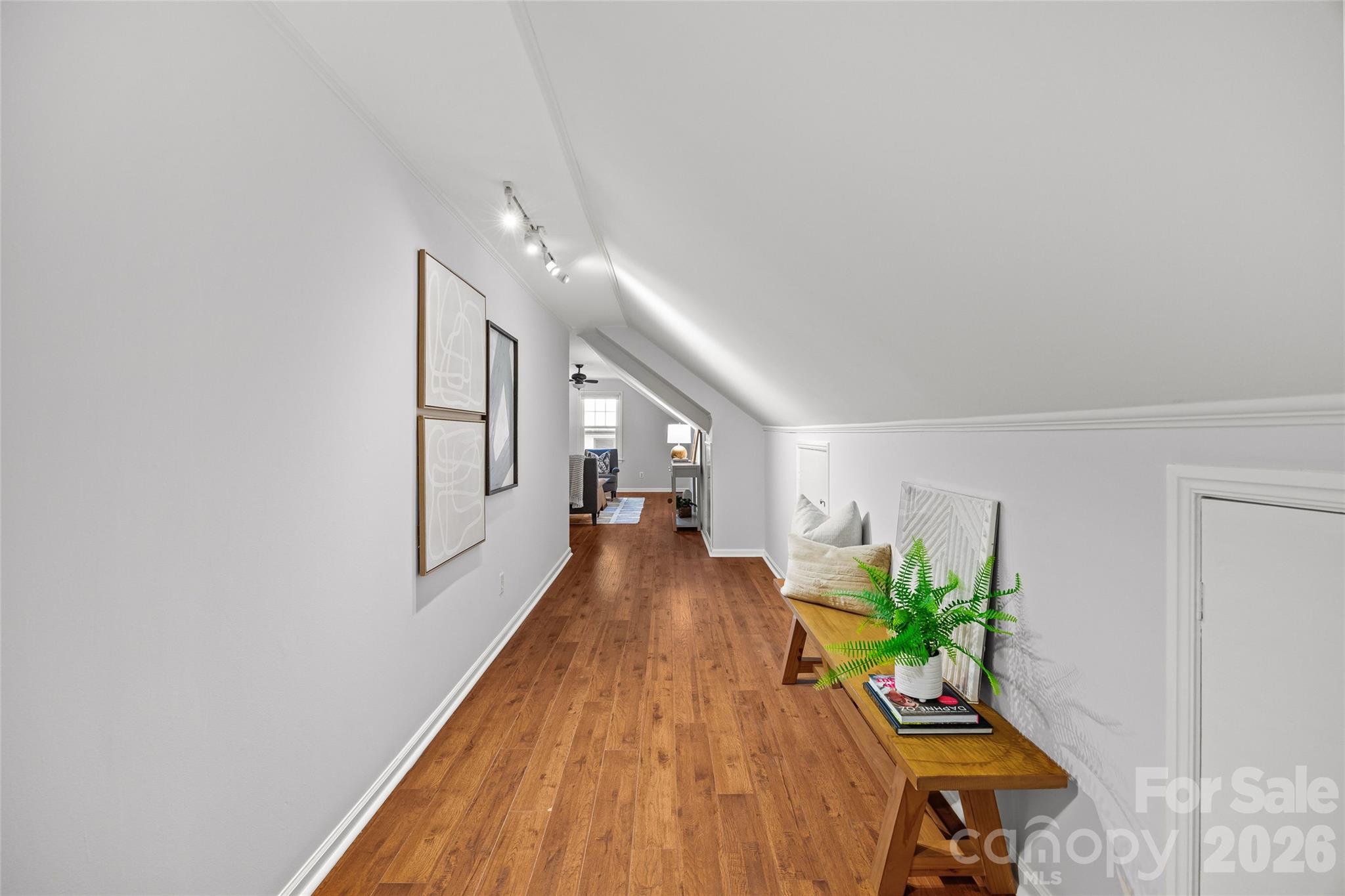 5132 Camilla Drive Property Photo 32