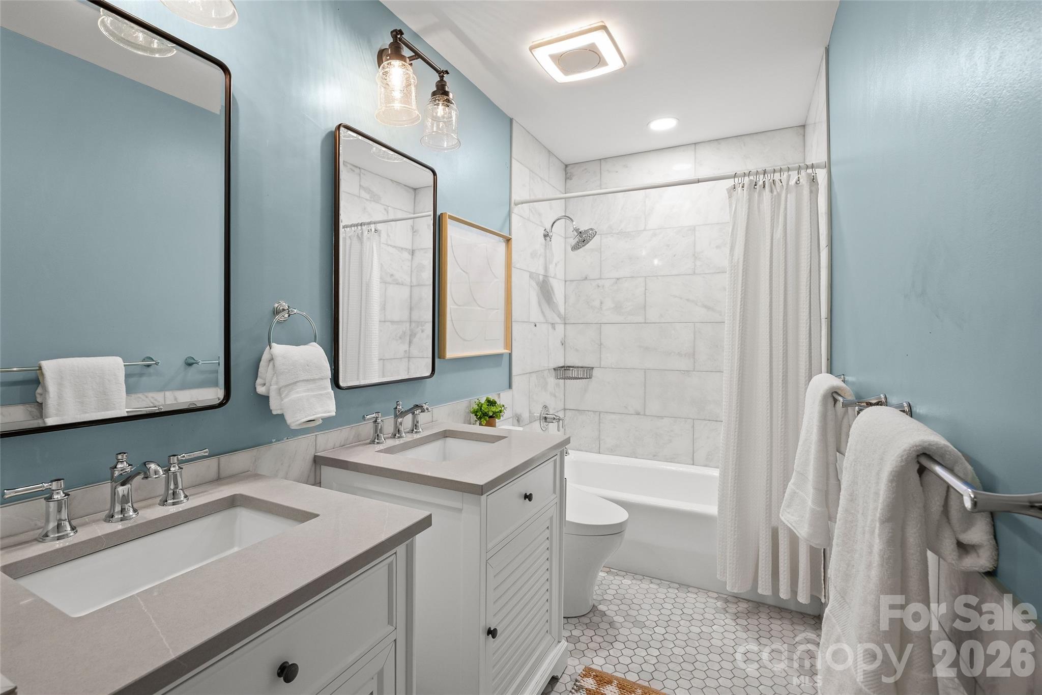 5132 Camilla Drive Property Photo 34