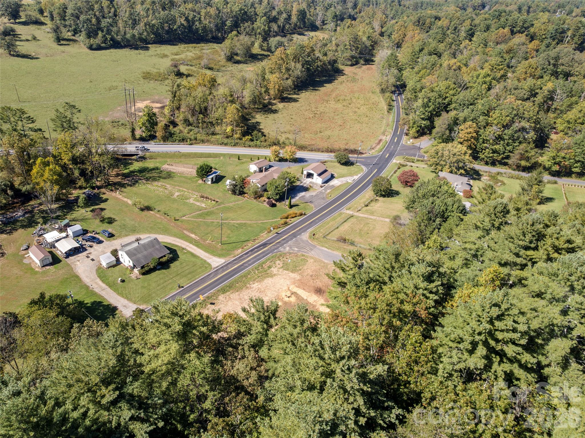 920 Mills Gap Road Property Photo 10