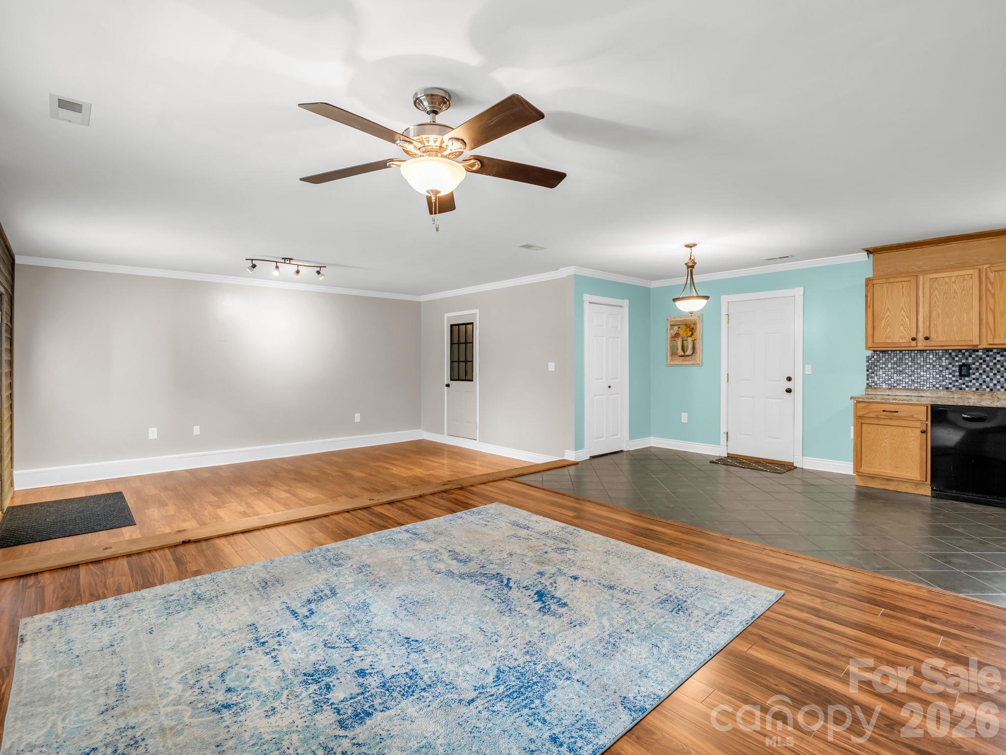 112 Roseborough Road Property Photo 6