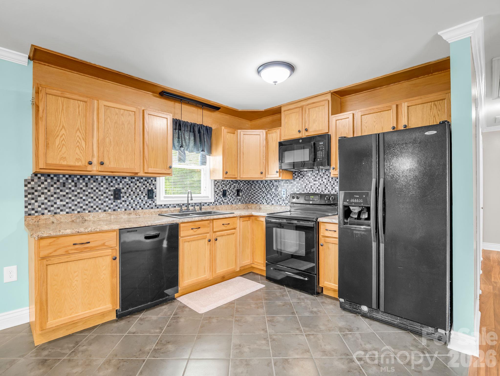 112 Roseborough Road Property Photo 12