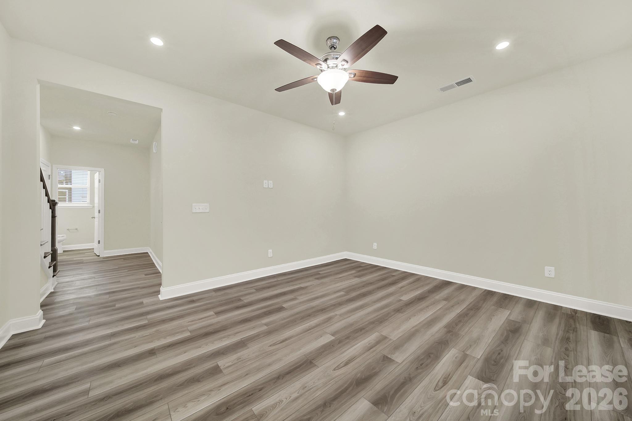 1532 Cedar Tree Drive Property Photo 10