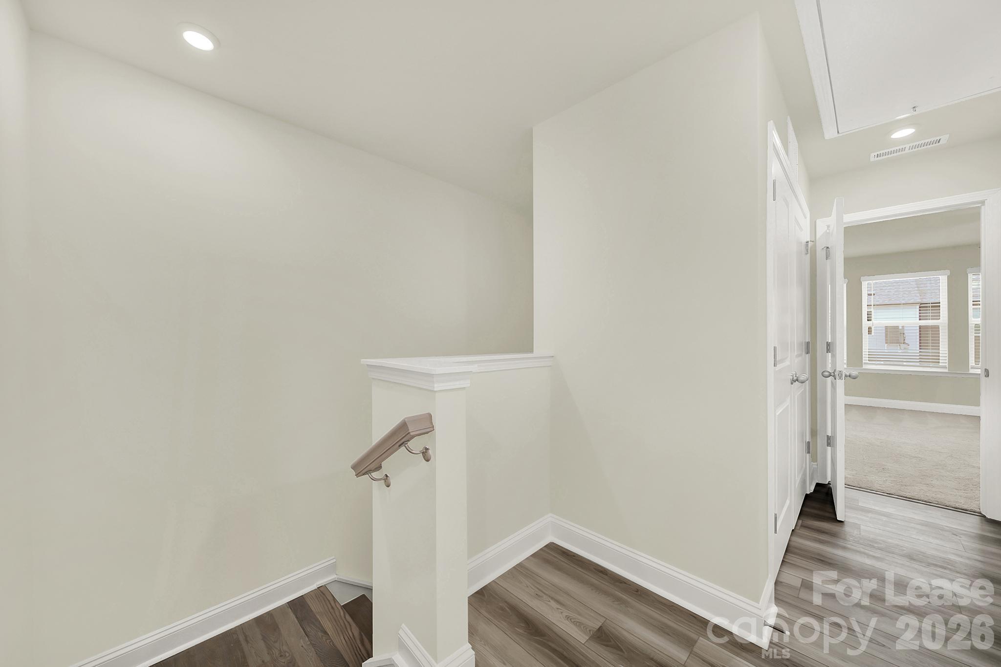 1532 Cedar Tree Drive Property Photo 14