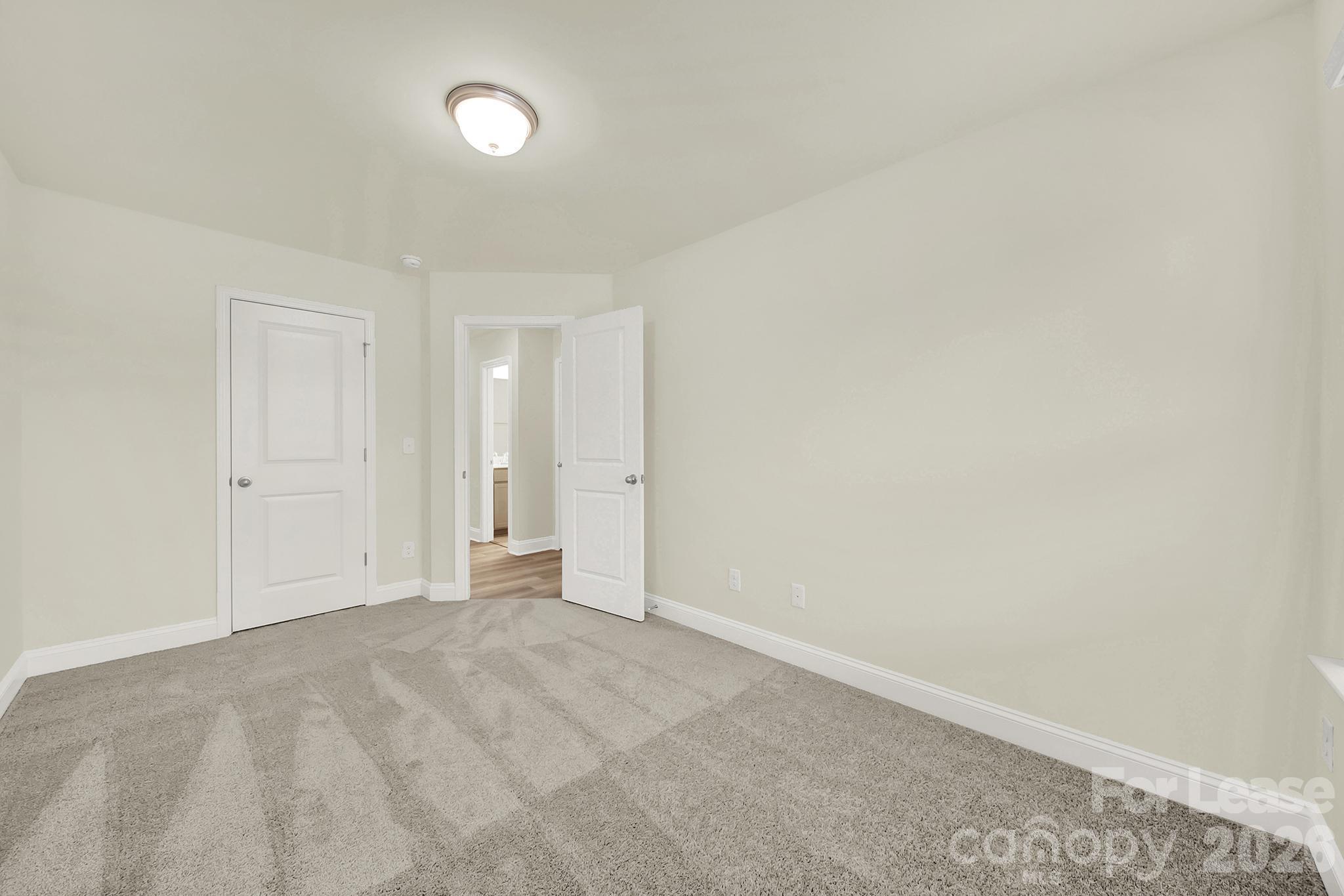 1532 Cedar Tree Drive Property Photo 17