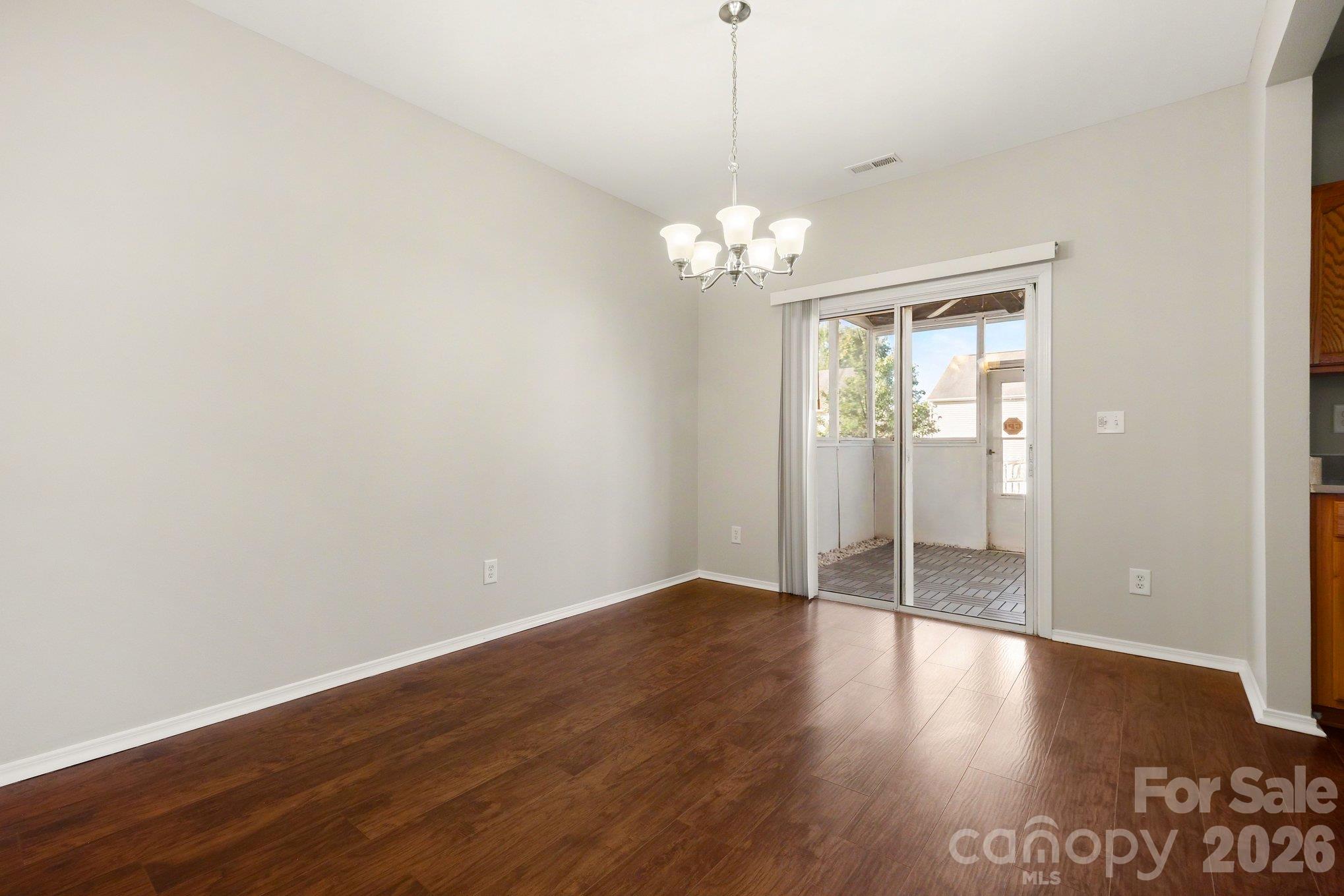 3642 Charterhall Lane Property Photo 6