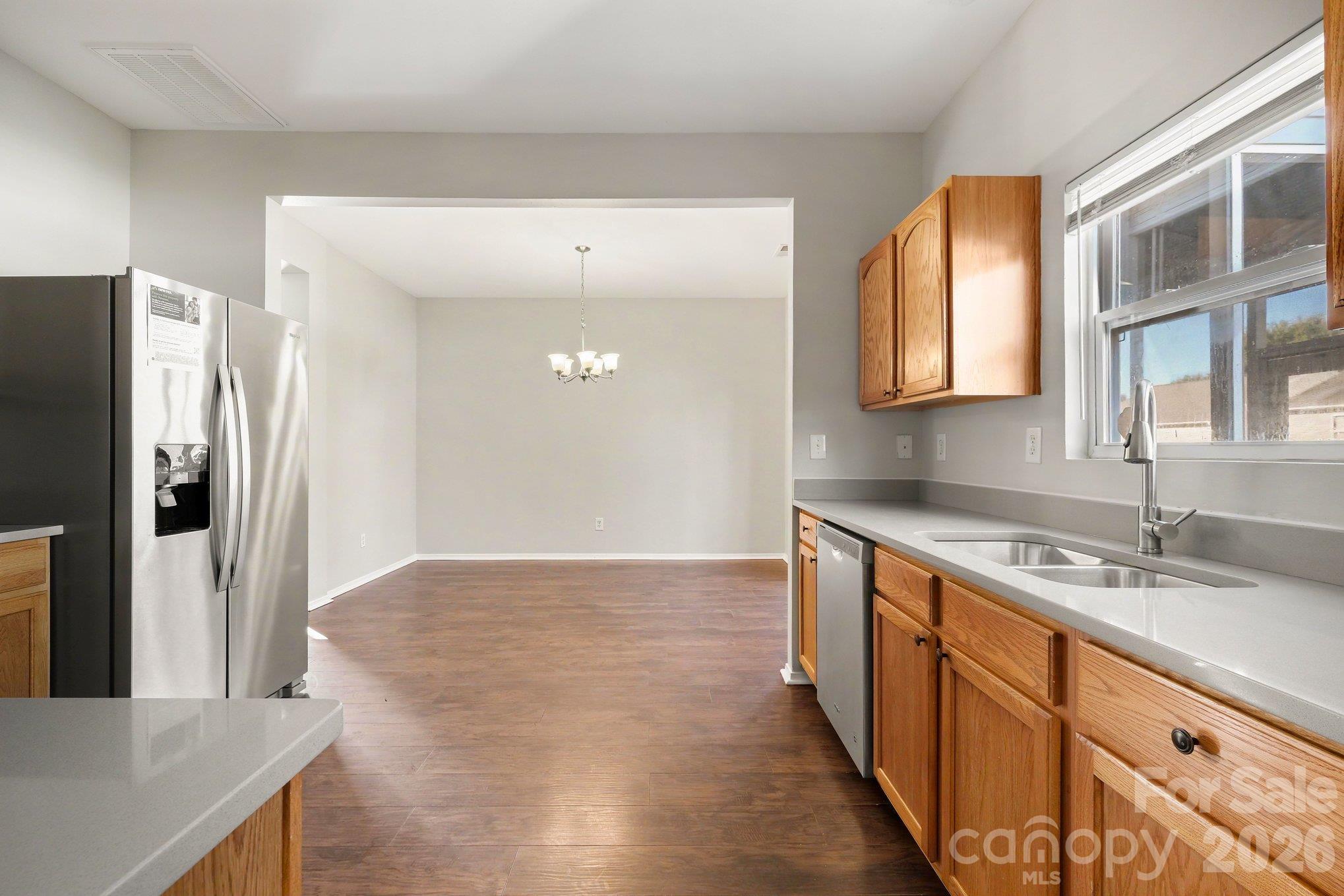 3642 Charterhall Lane Property Photo 10