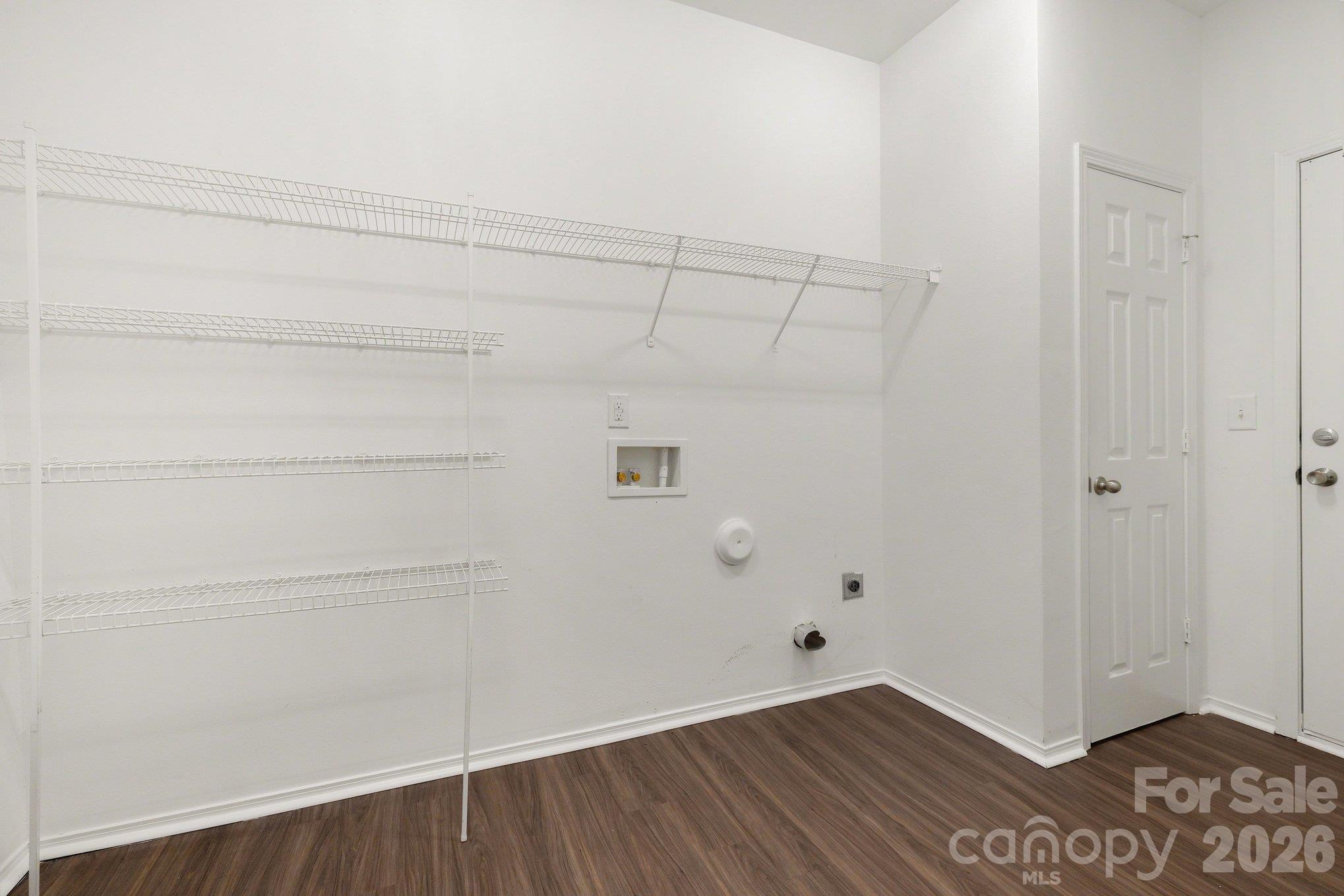 3642 Charterhall Lane Property Photo 20
