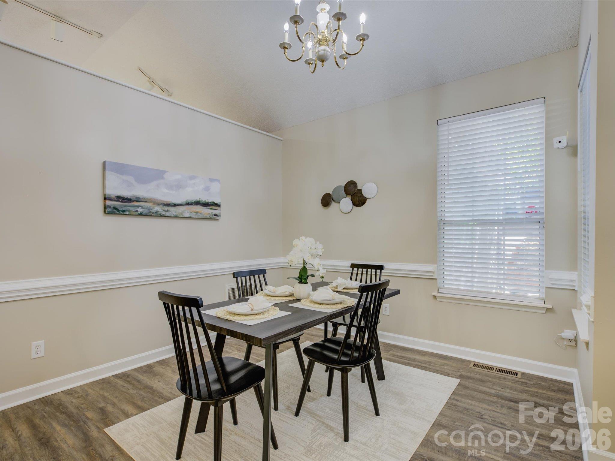 9207 Rainbow Forest Drive Property Photo 14