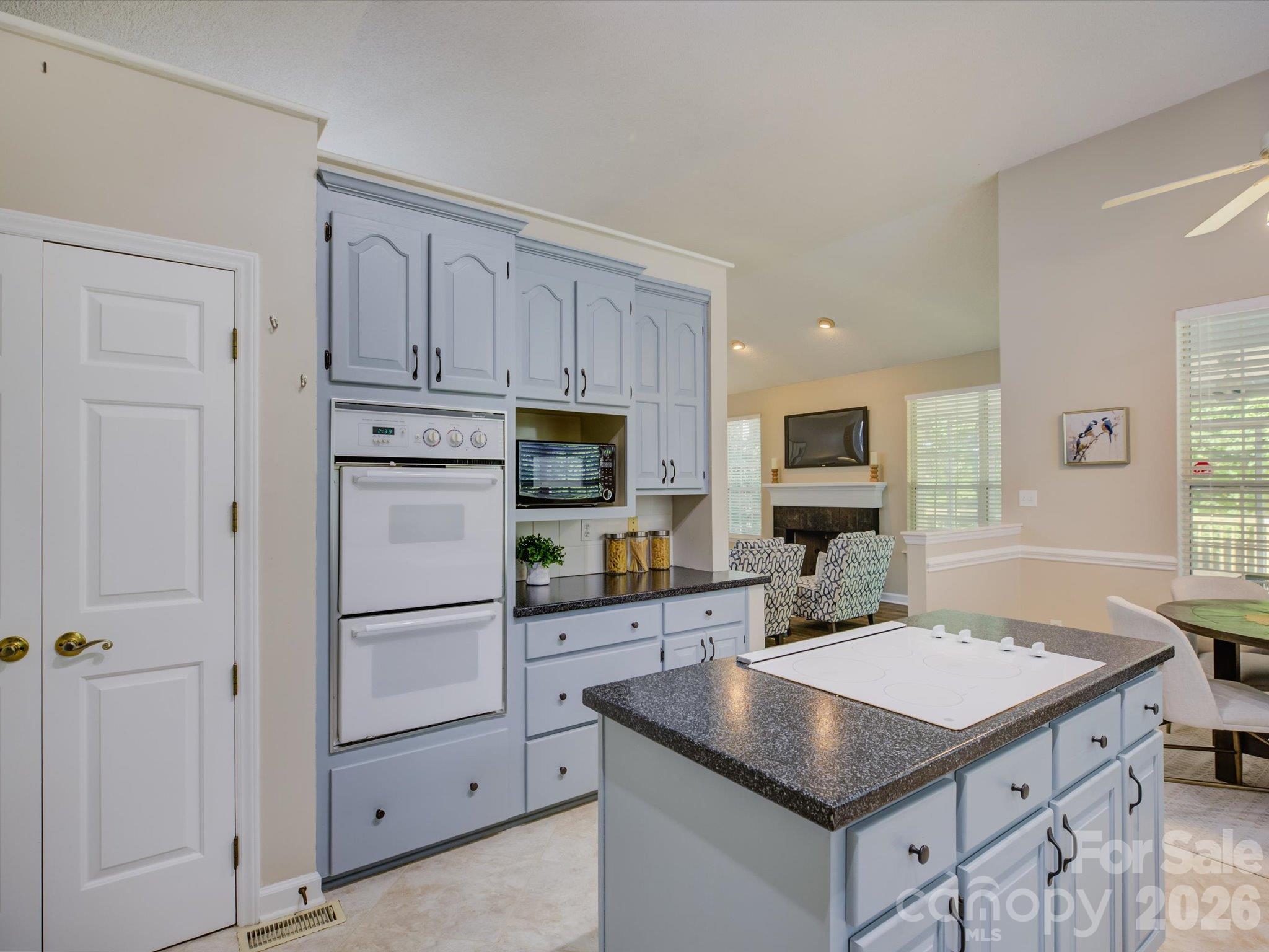 9207 Rainbow Forest Drive Property Photo 19