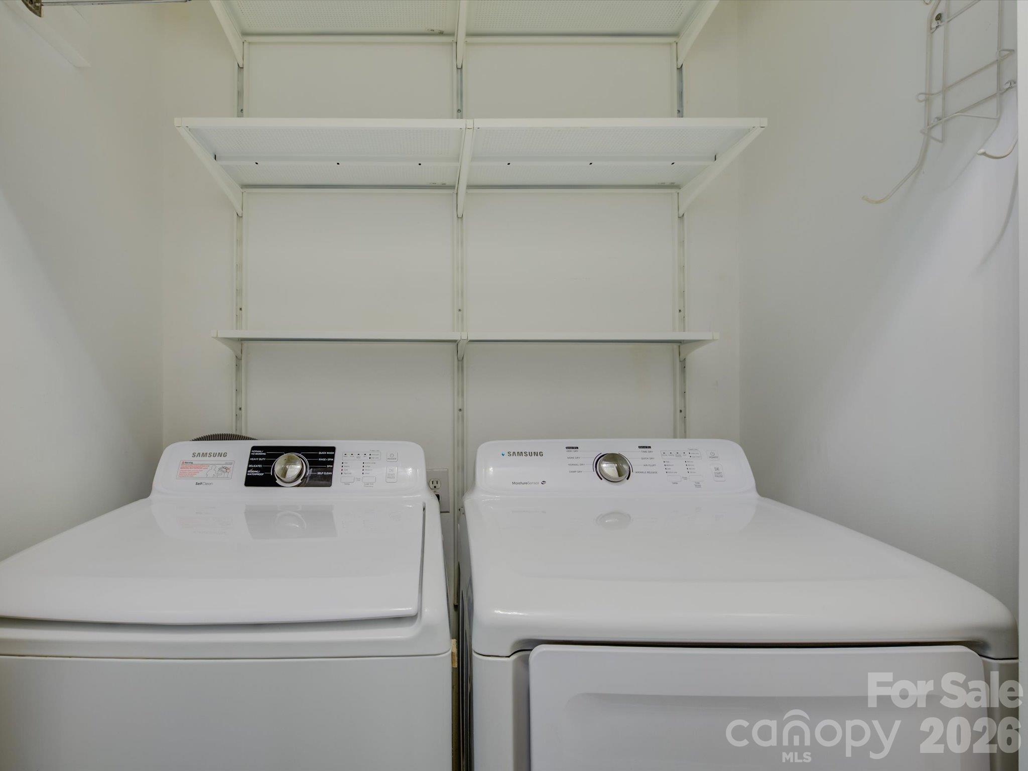 9207 Rainbow Forest Drive Property Photo 25