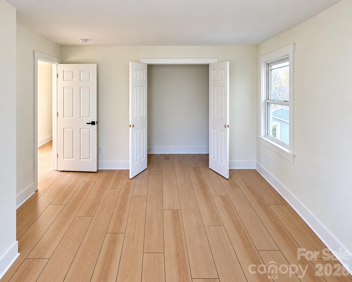 1827 Edgewater Drive Property Photo 28