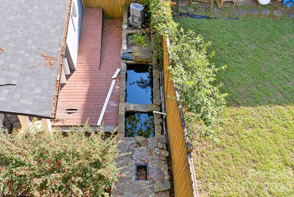 1827 Edgewater Drive Property Photo 38