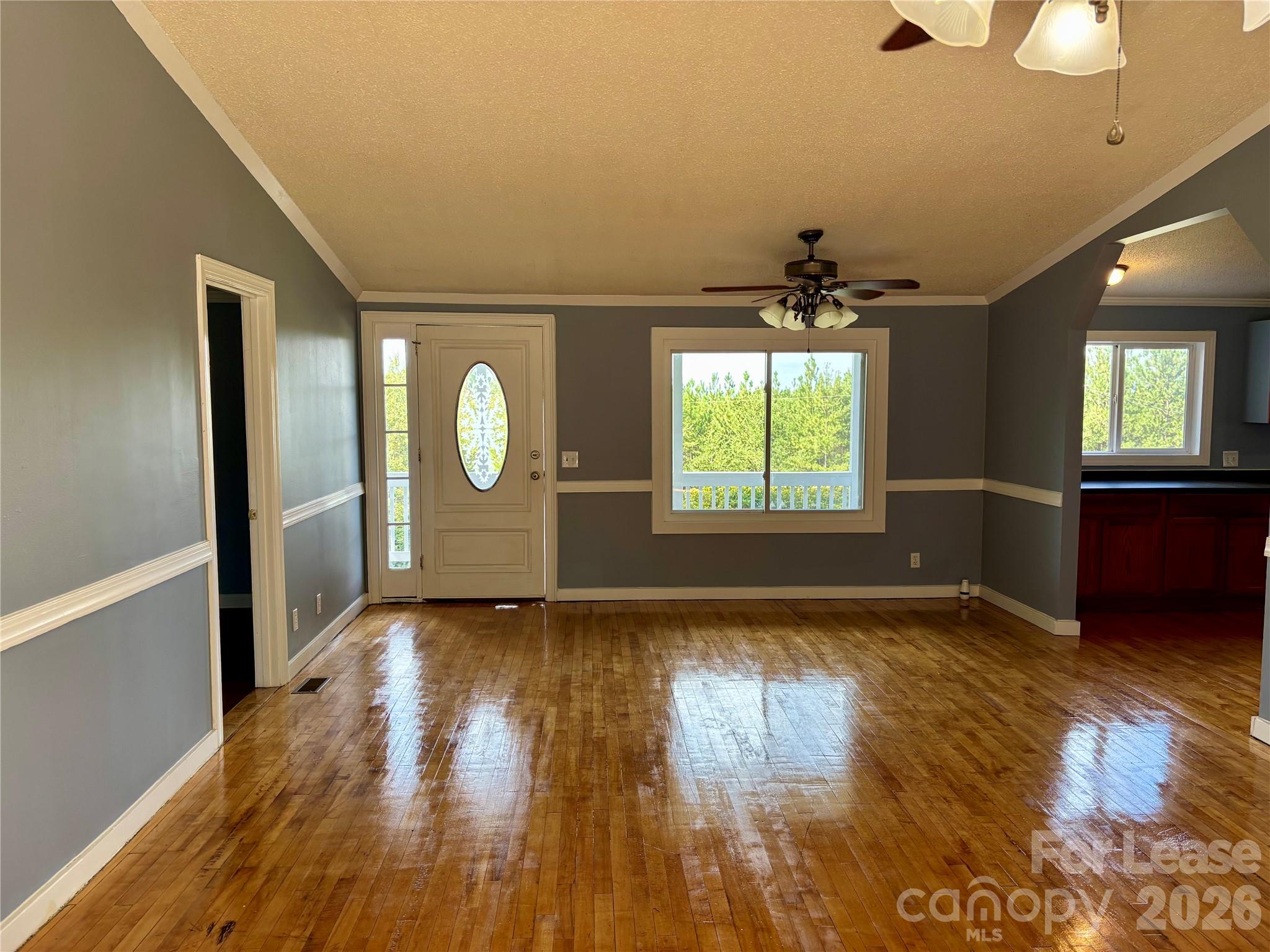 4382 Anderson Mountain Road Property Photo 3