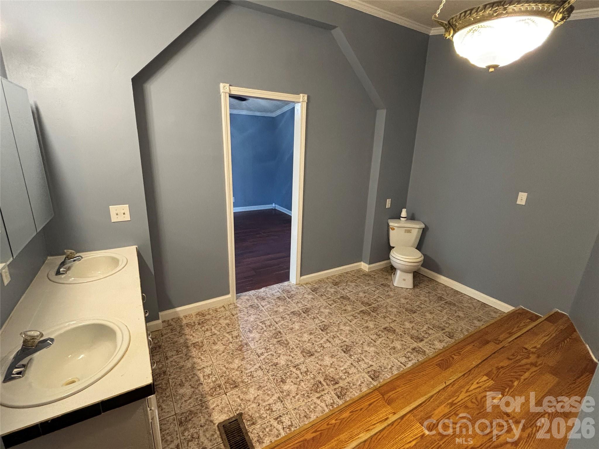 4382 Anderson Mountain Road Property Photo 14