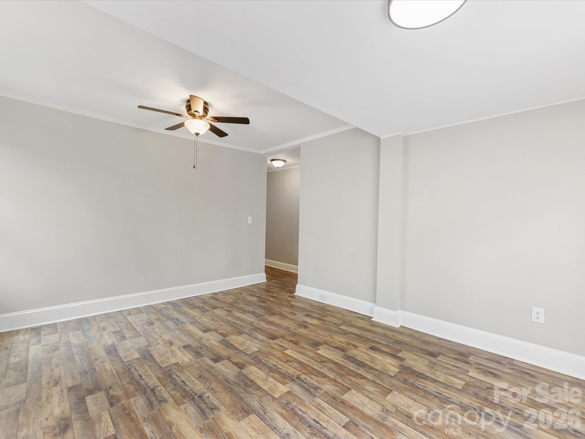 721 Broad Street Property Photo 8